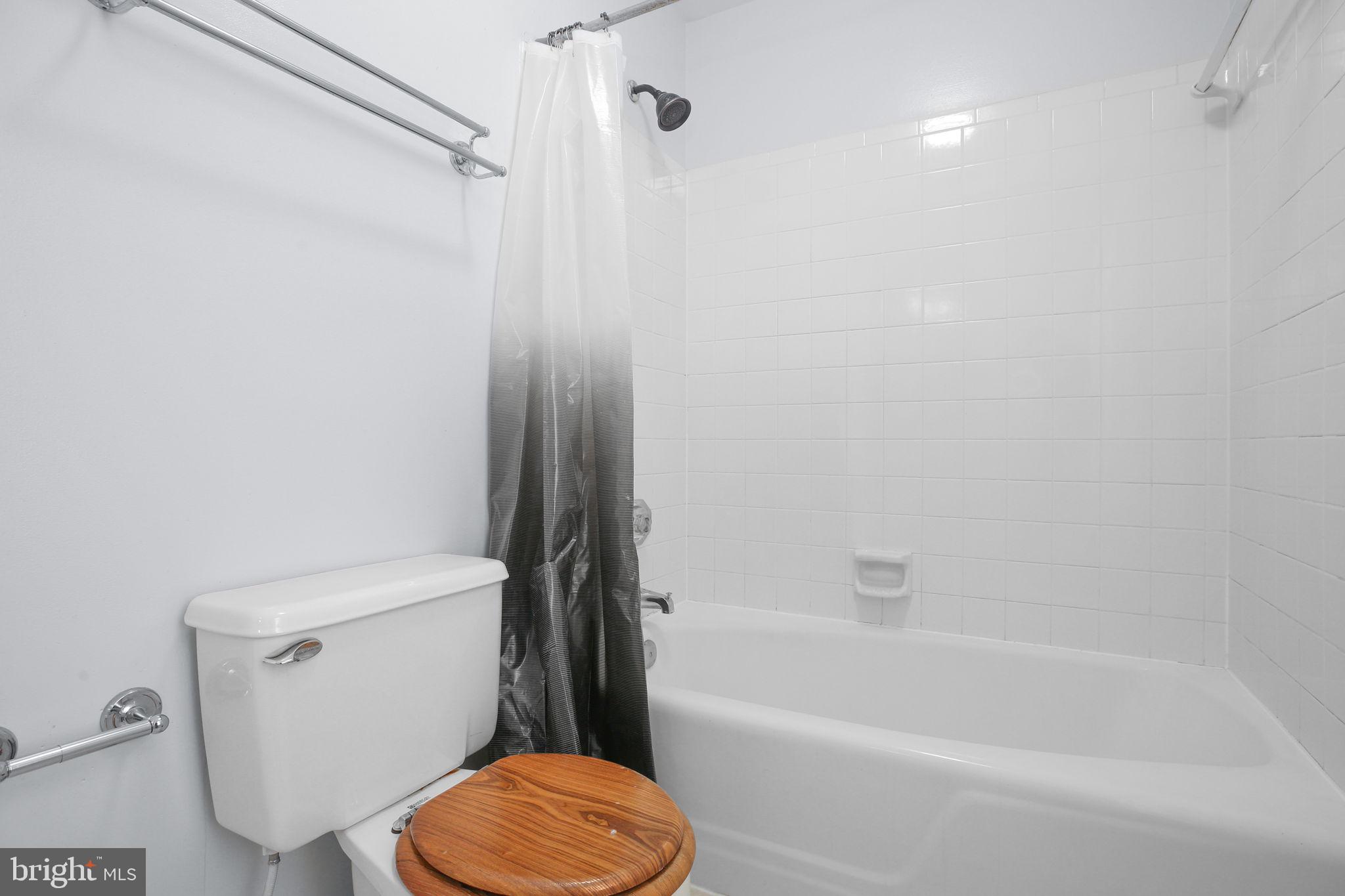 CLEARVIEW HEIGHTS - Residential