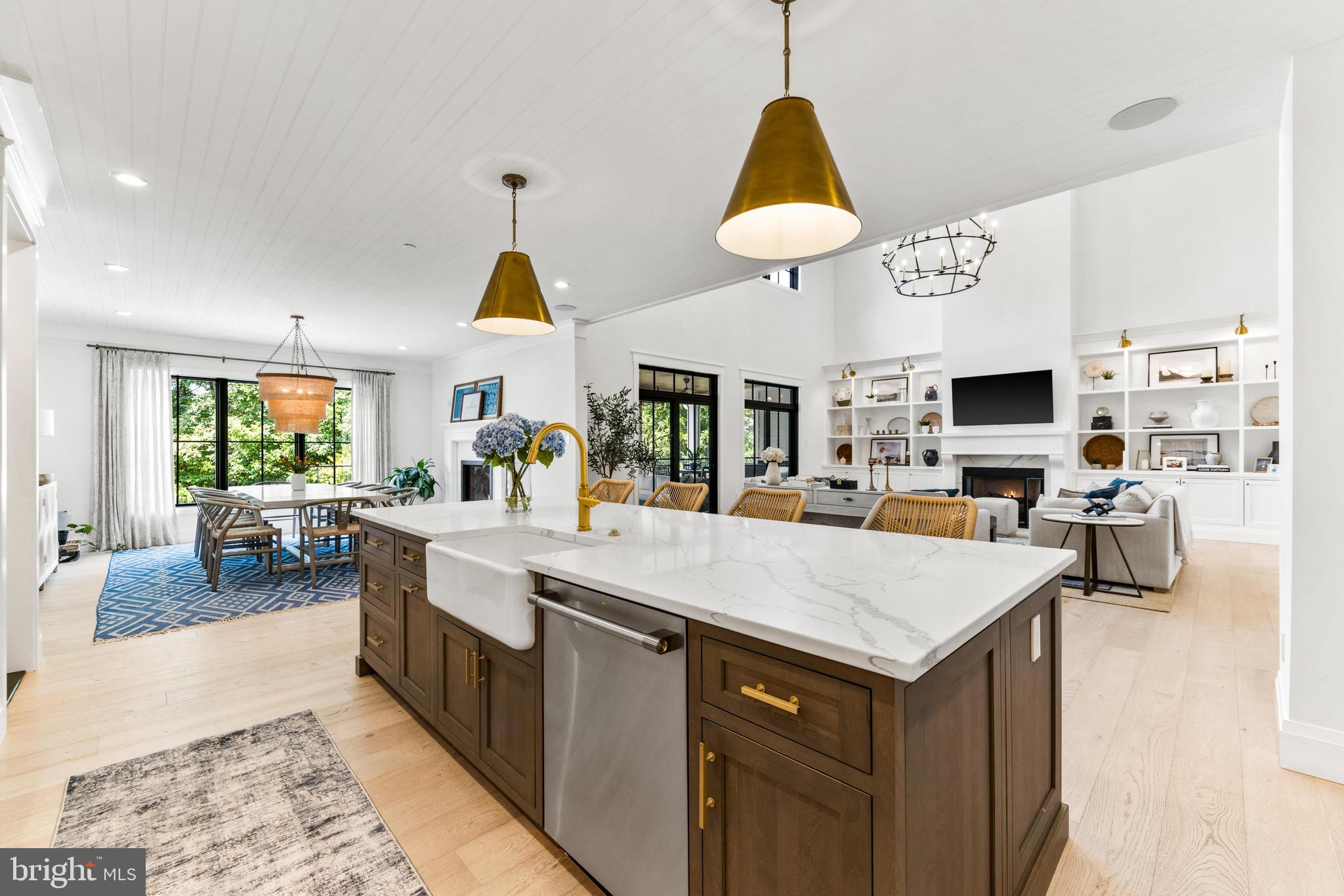 HAHN'S MEADOW - Residential