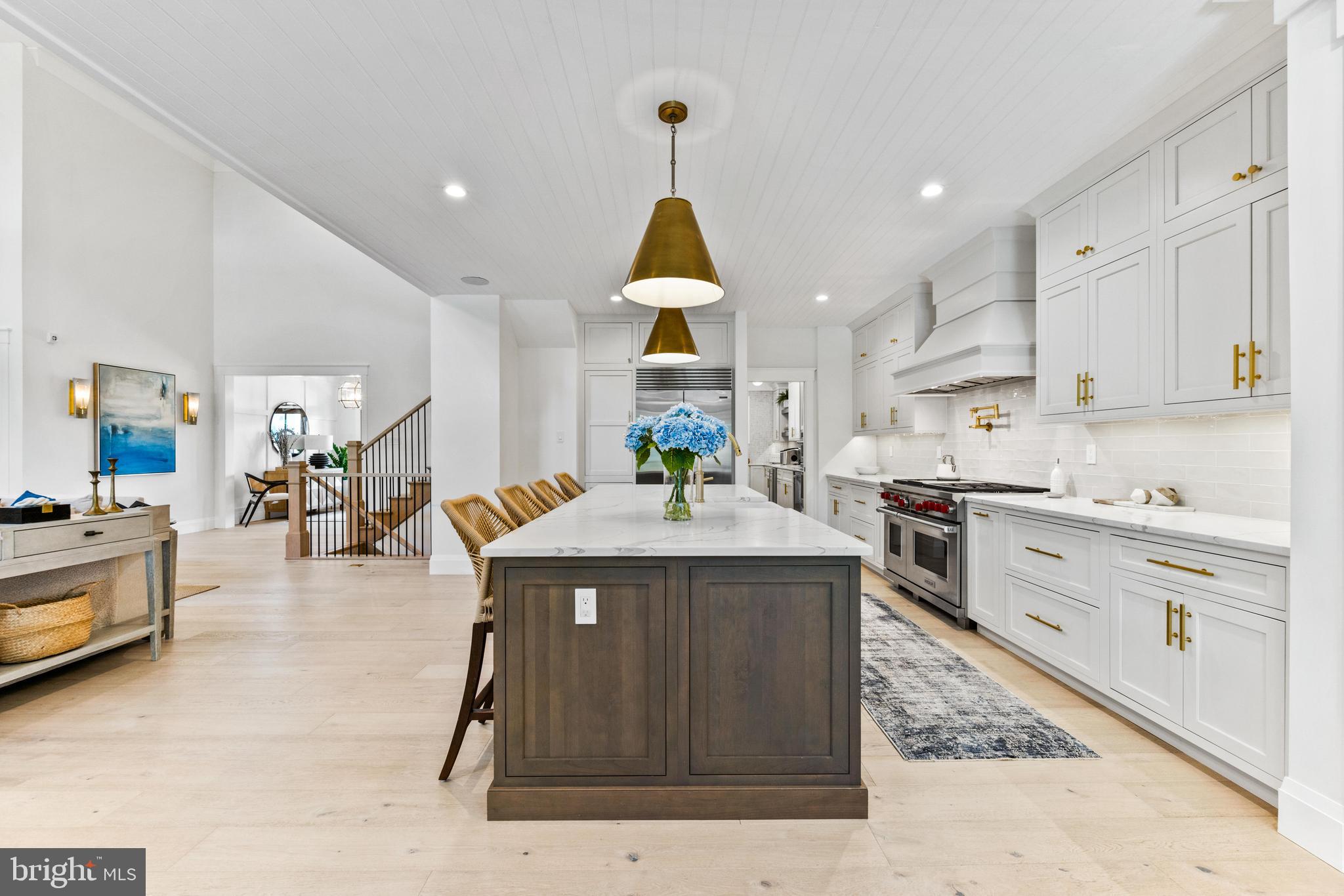 HAHN'S MEADOW - Residential