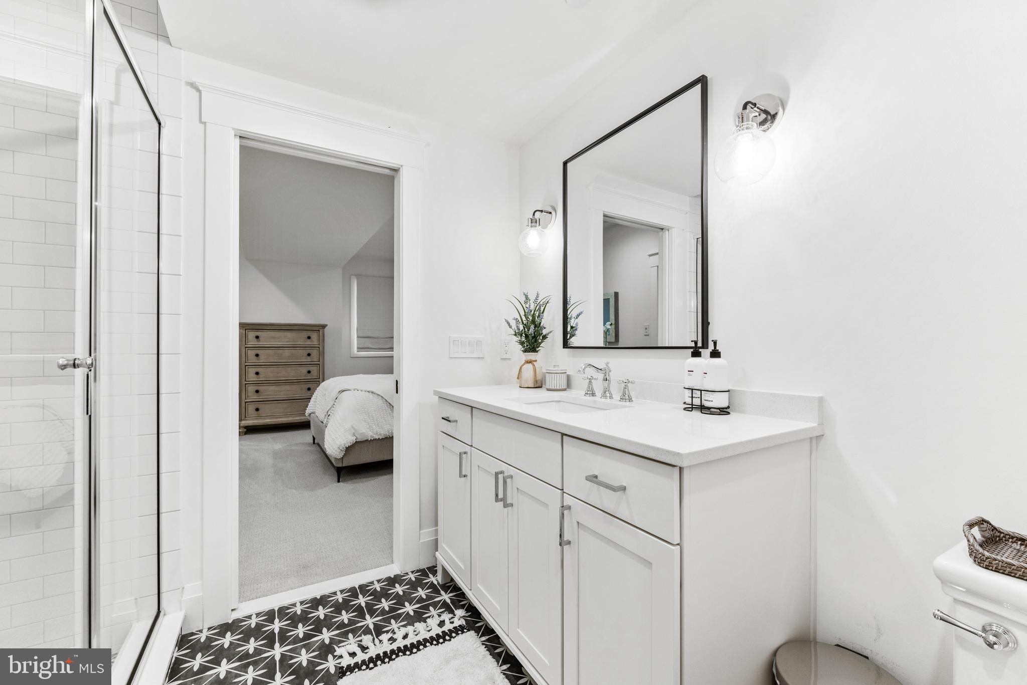 HAHN'S MEADOW - Residential