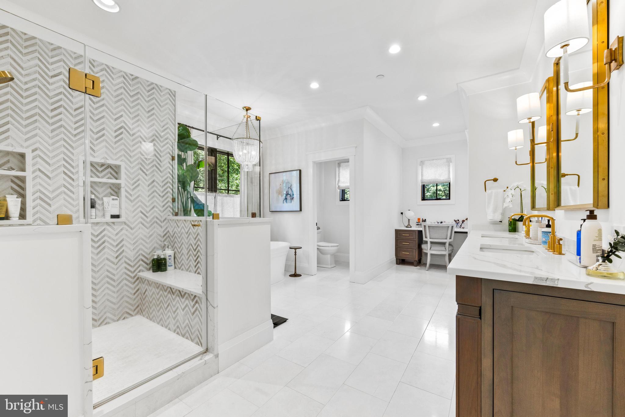 HAHN'S MEADOW - Residential