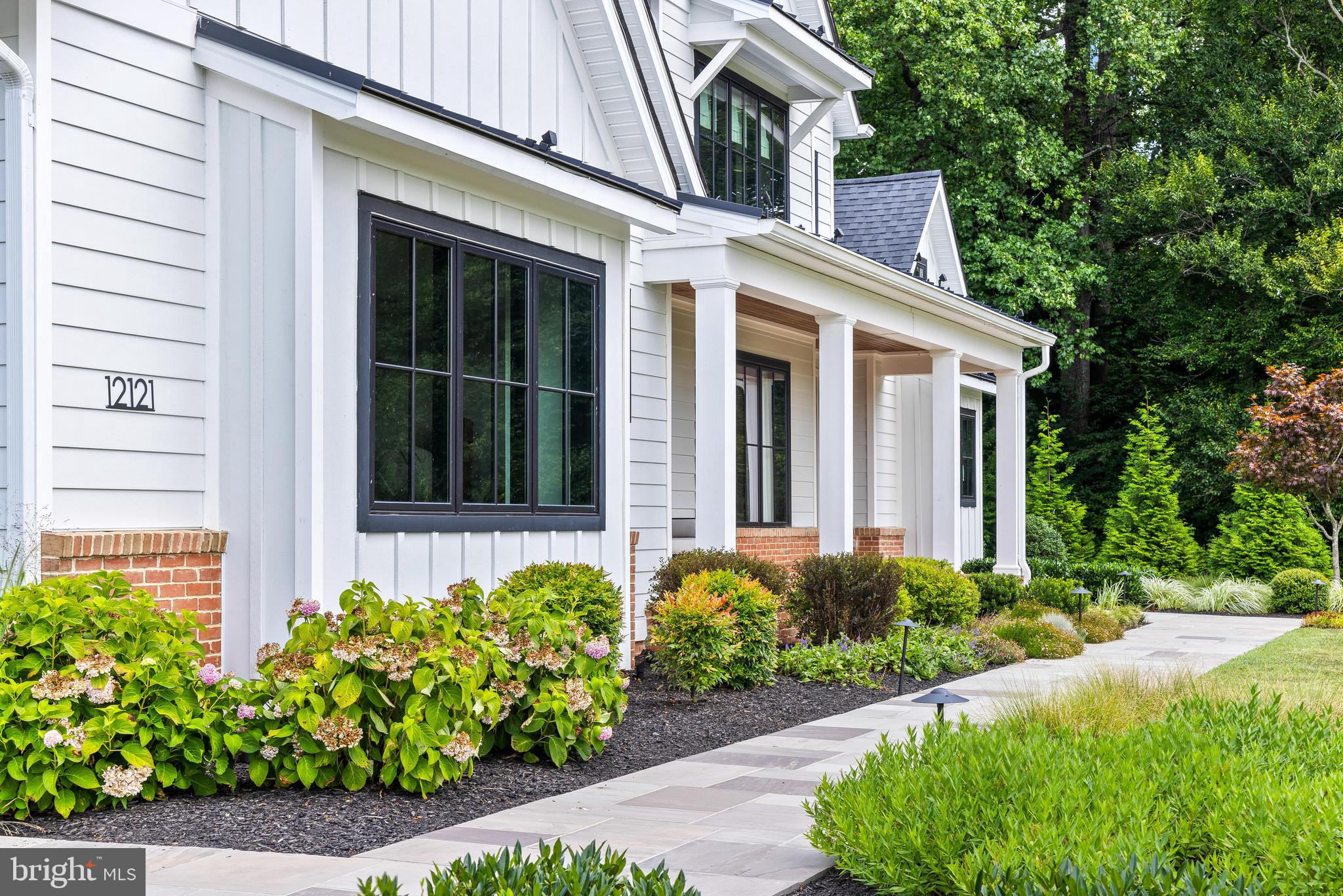 HAHN'S MEADOW - Residential
