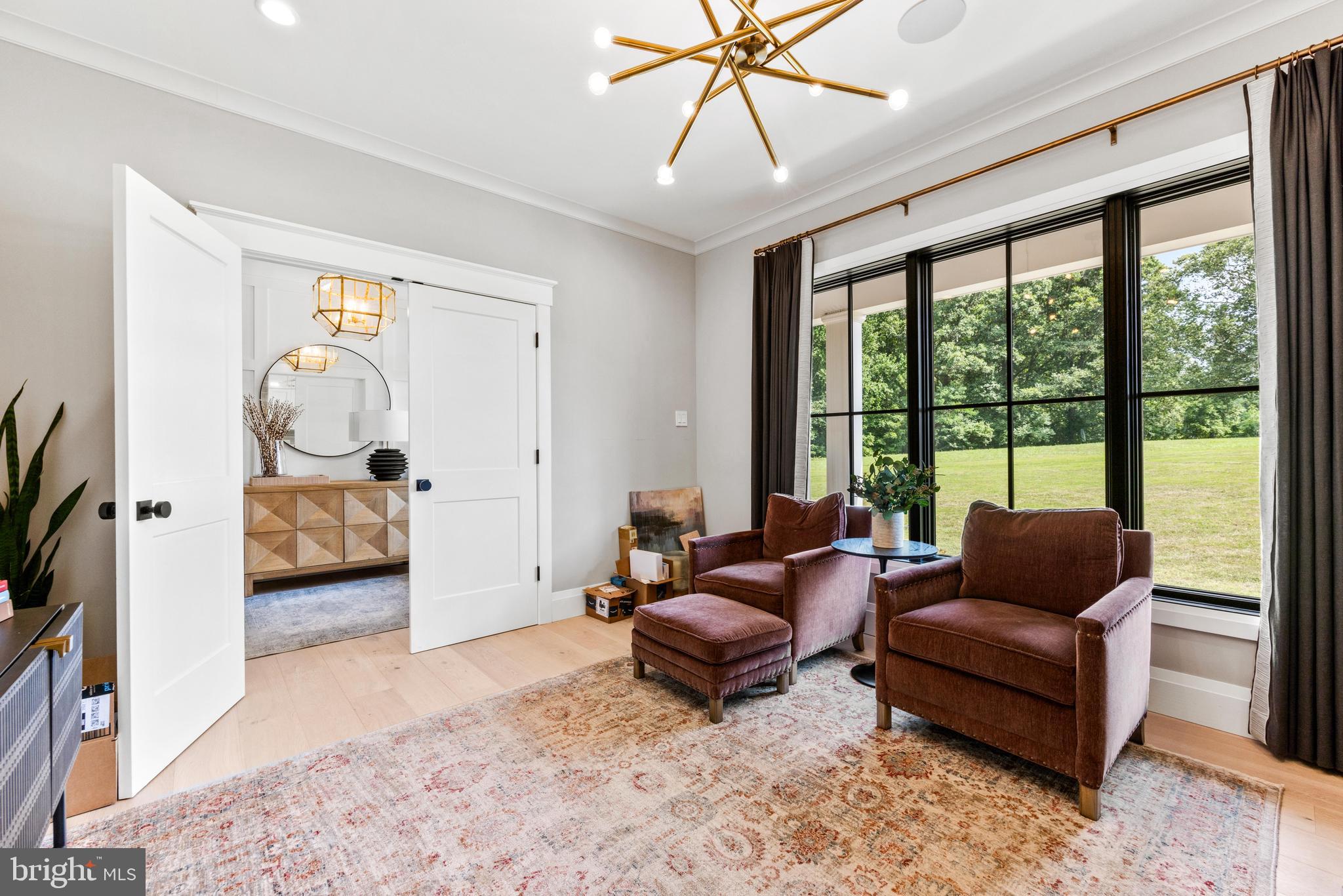 HAHN'S MEADOW - Residential