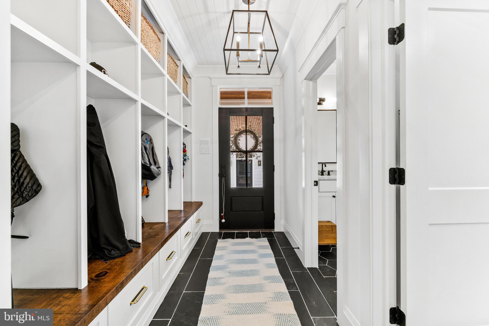 HAHN'S MEADOW - Residential