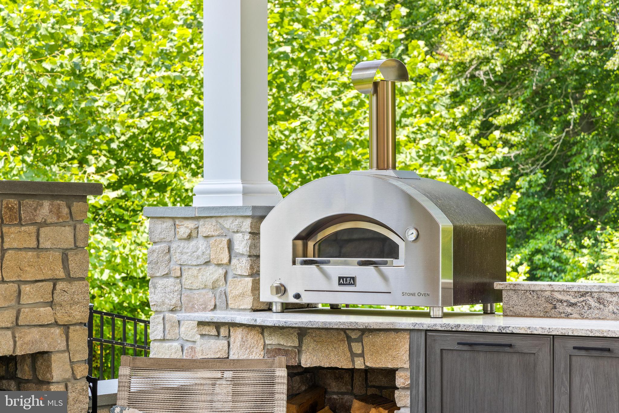 HAHN'S MEADOW - Residential