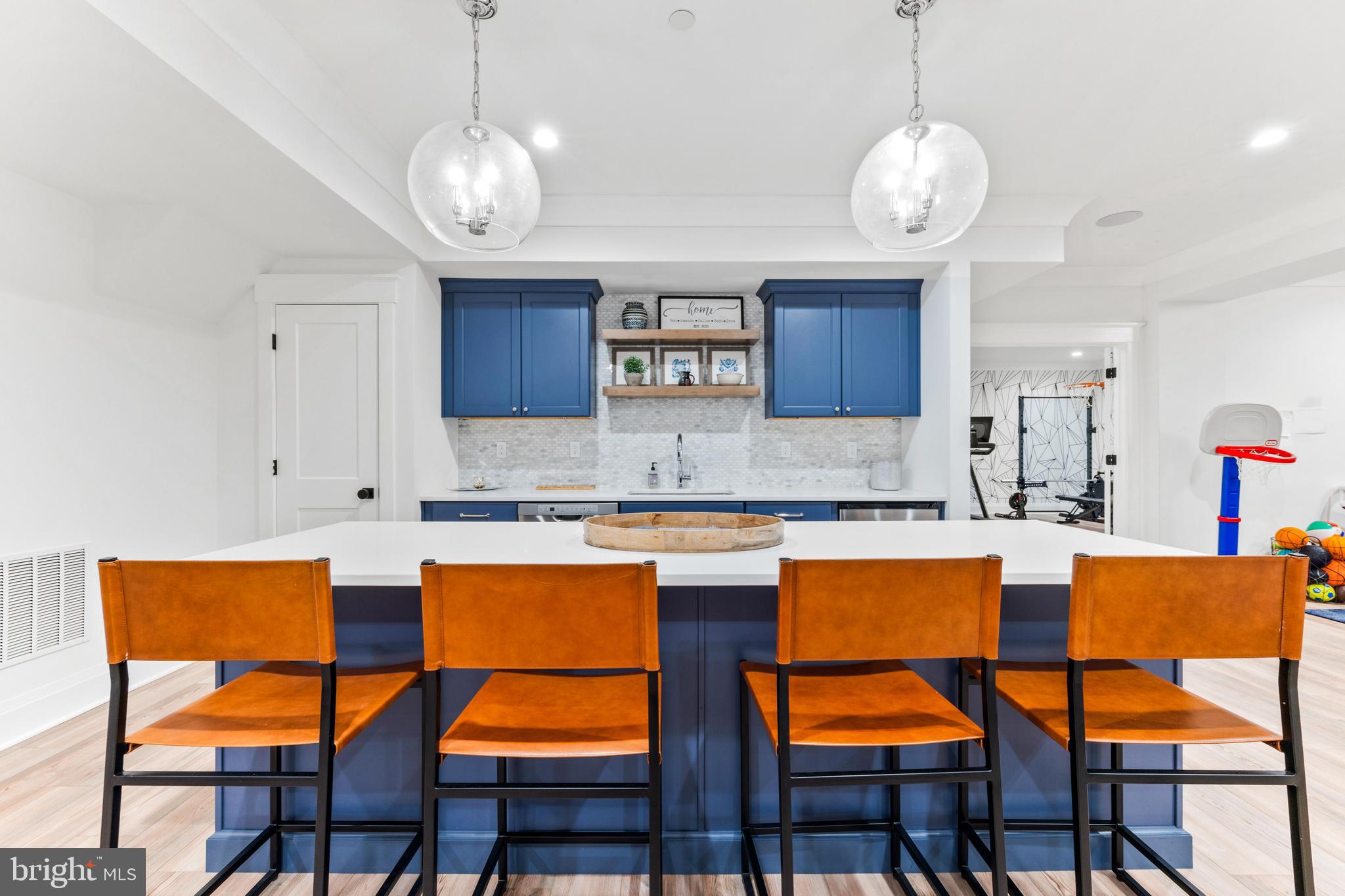 HAHN'S MEADOW - Residential