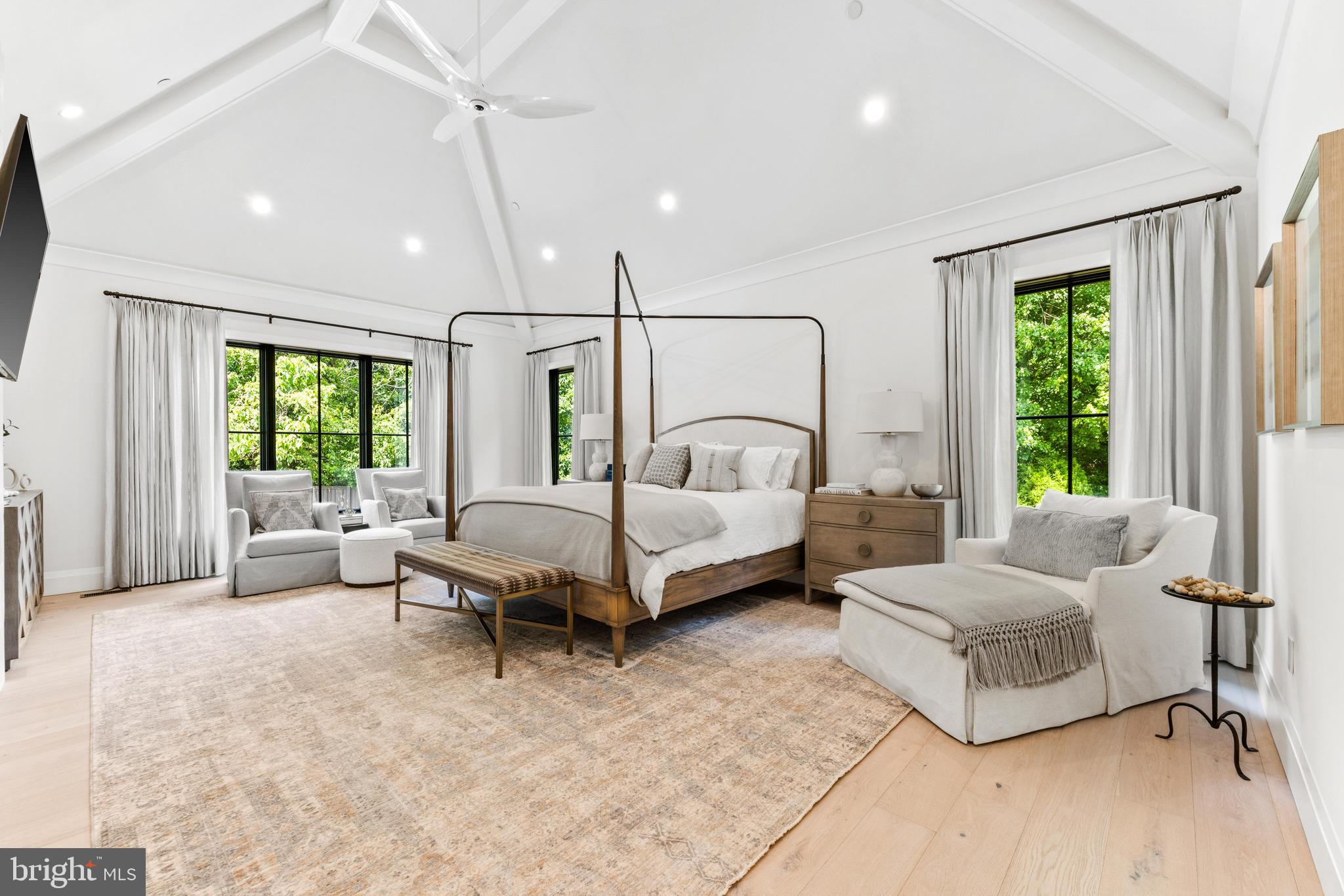 HAHN'S MEADOW - Residential