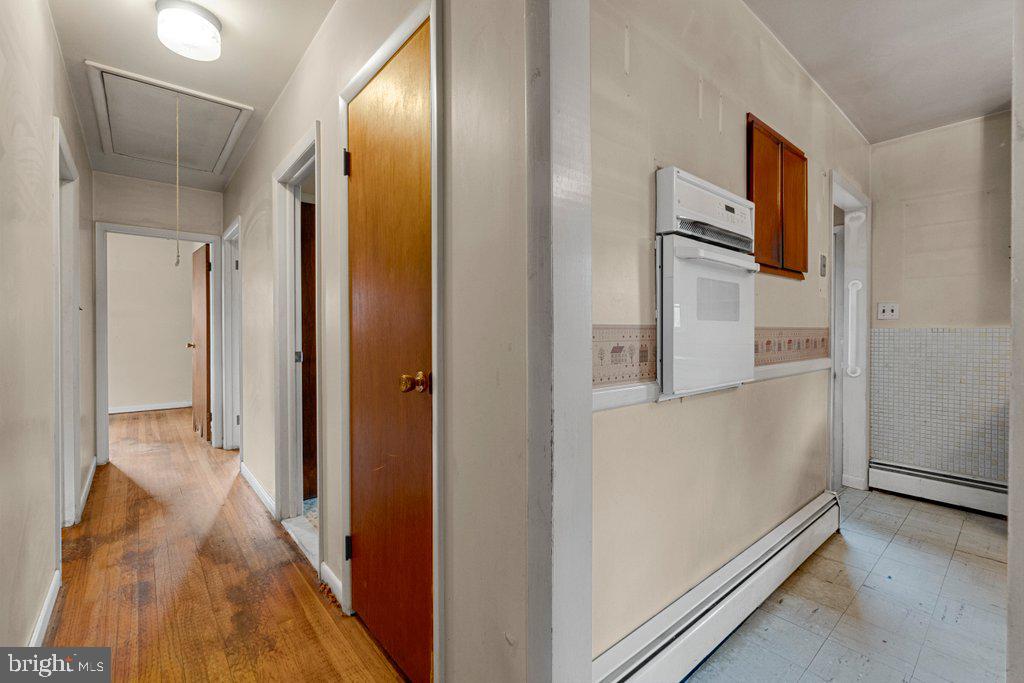 LAUREL VALLEY - Residential