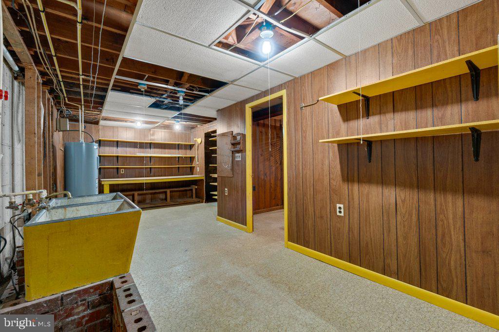 LAUREL VALLEY - Residential