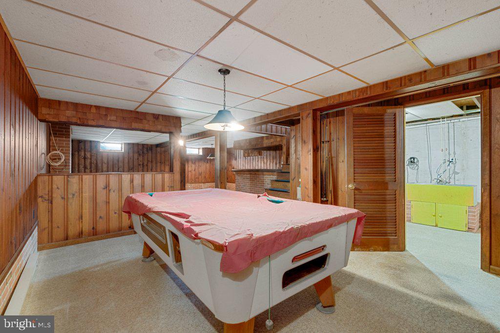 LAUREL VALLEY - Residential