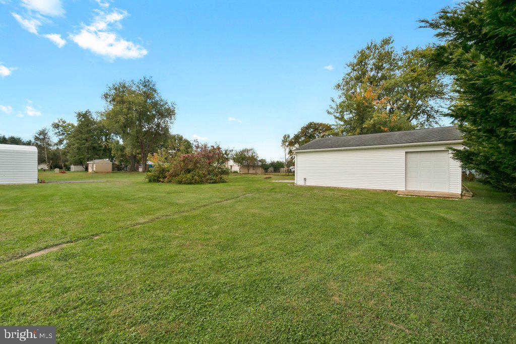 LAUREL VALLEY - Residential