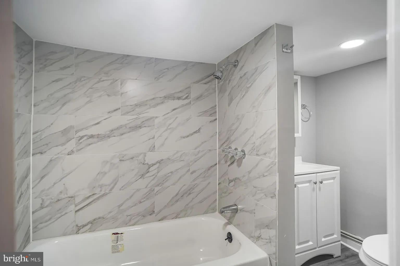 WASHINGTON VILLAGE - Residential