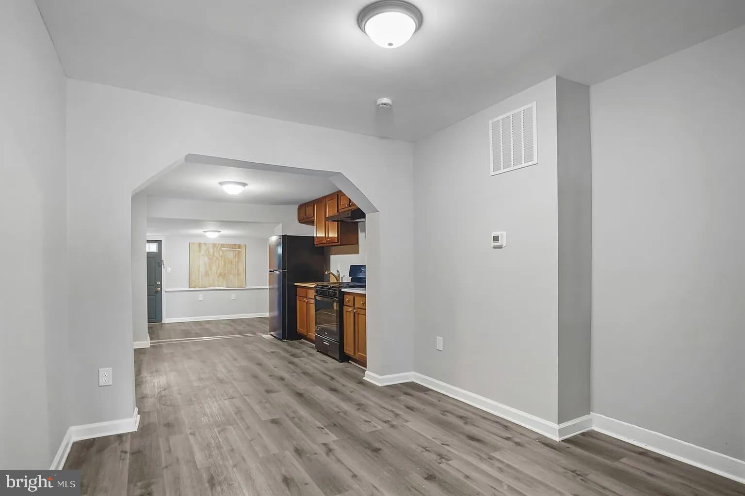 WASHINGTON VILLAGE - Residential