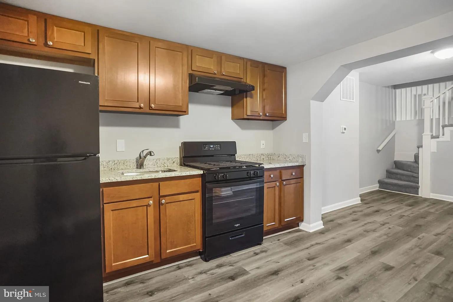 WASHINGTON VILLAGE - Residential