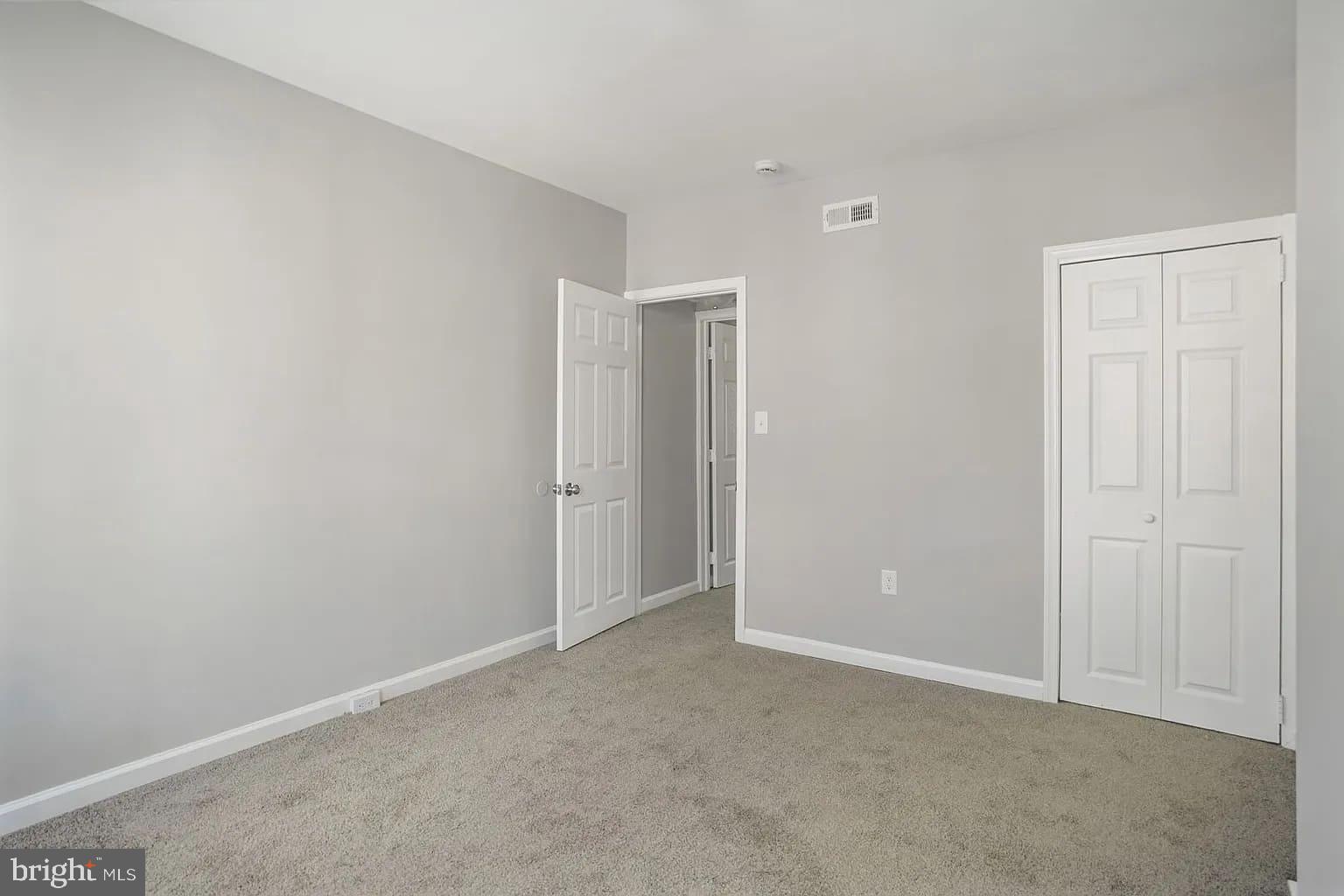 WASHINGTON VILLAGE - Residential