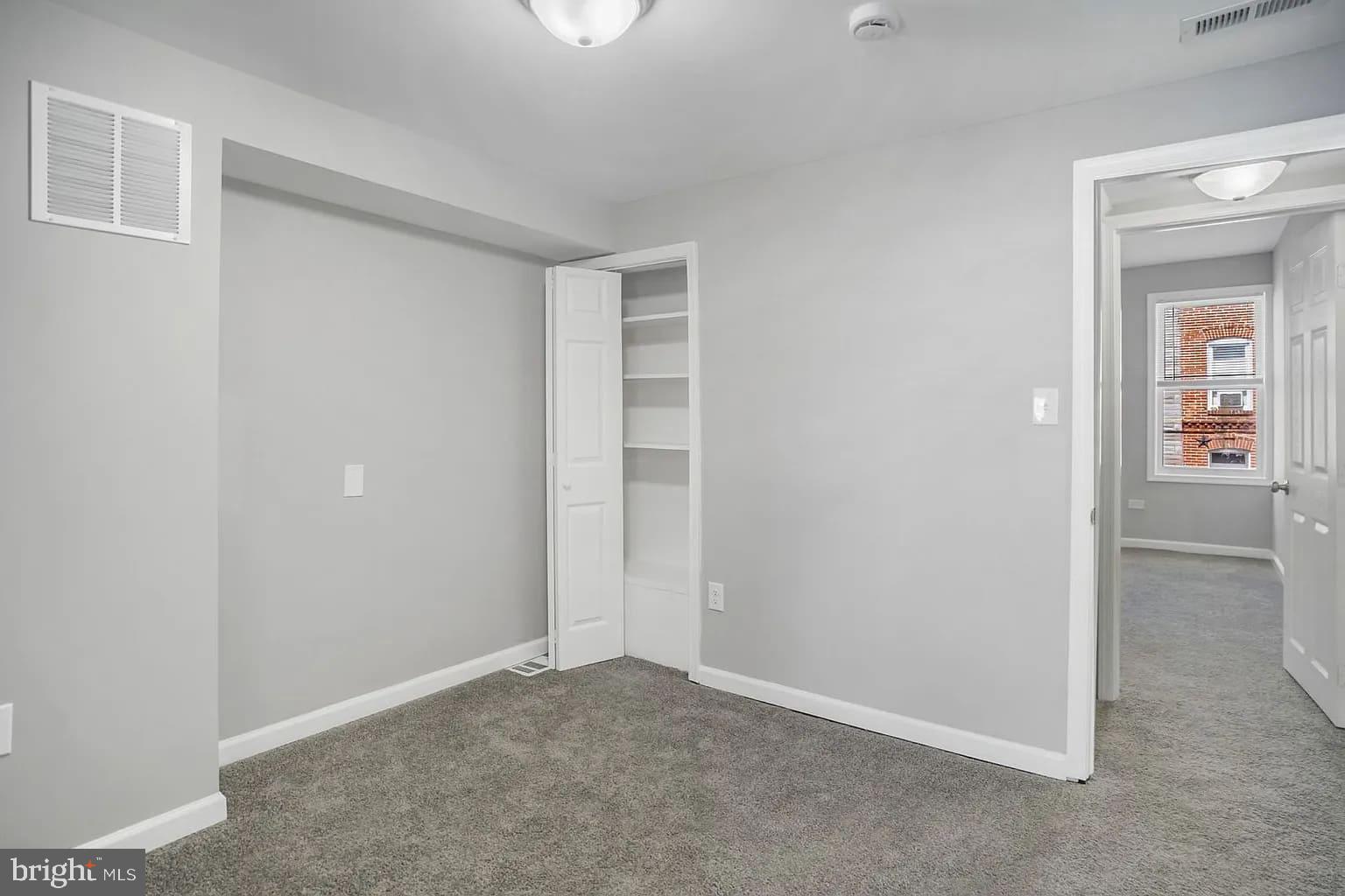 WASHINGTON VILLAGE - Residential