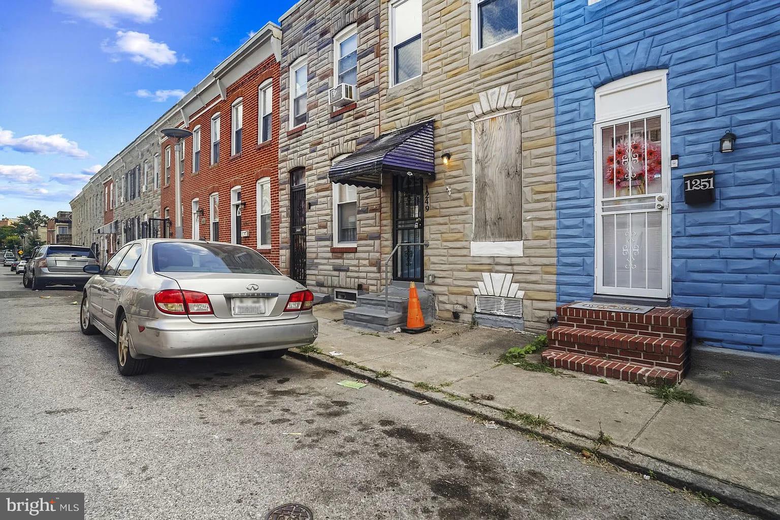 WASHINGTON VILLAGE - Residential