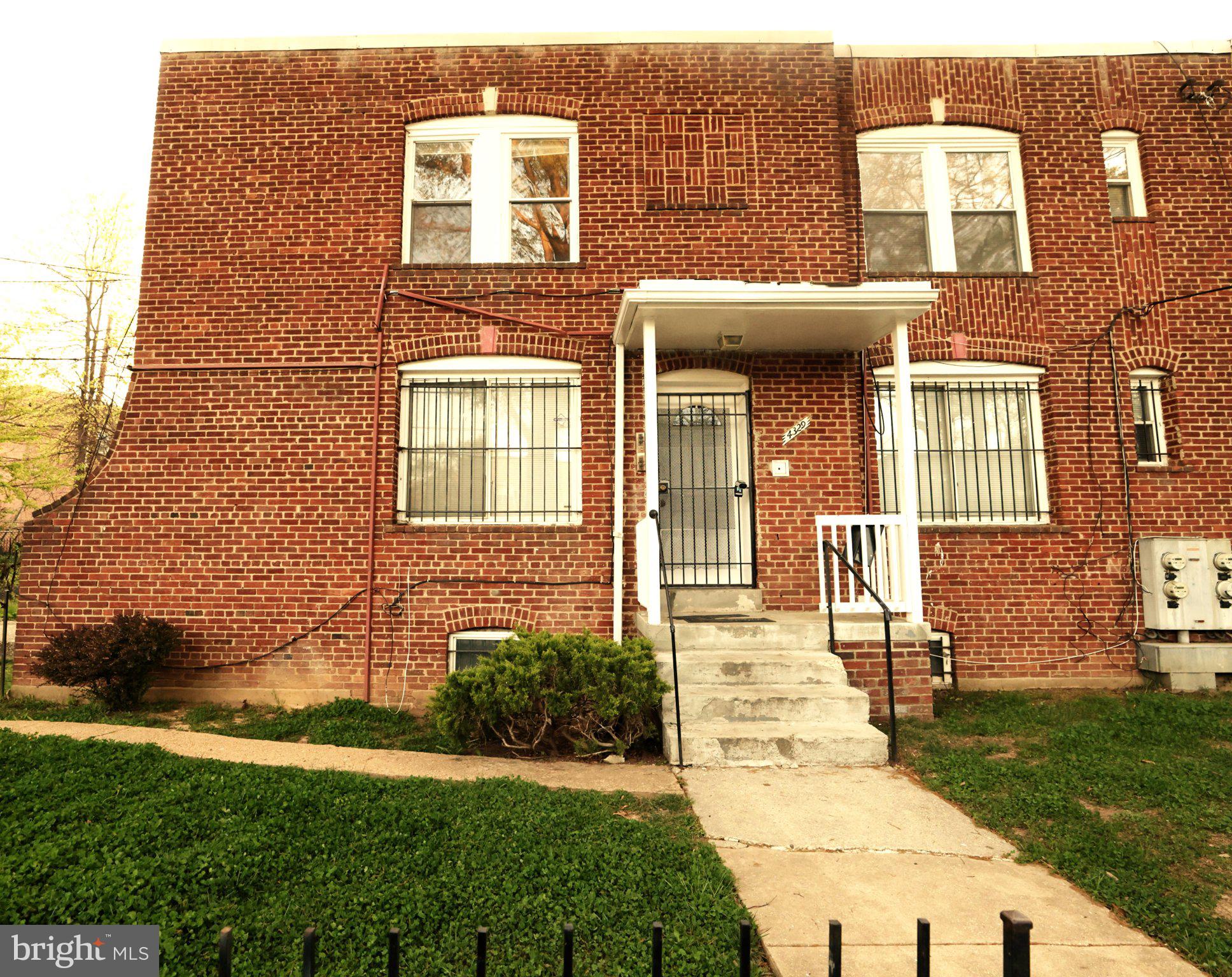 Photo 1 of 8 — 4329 HALLEY TERRACE SE 1, WASHINGTON, DC 20032