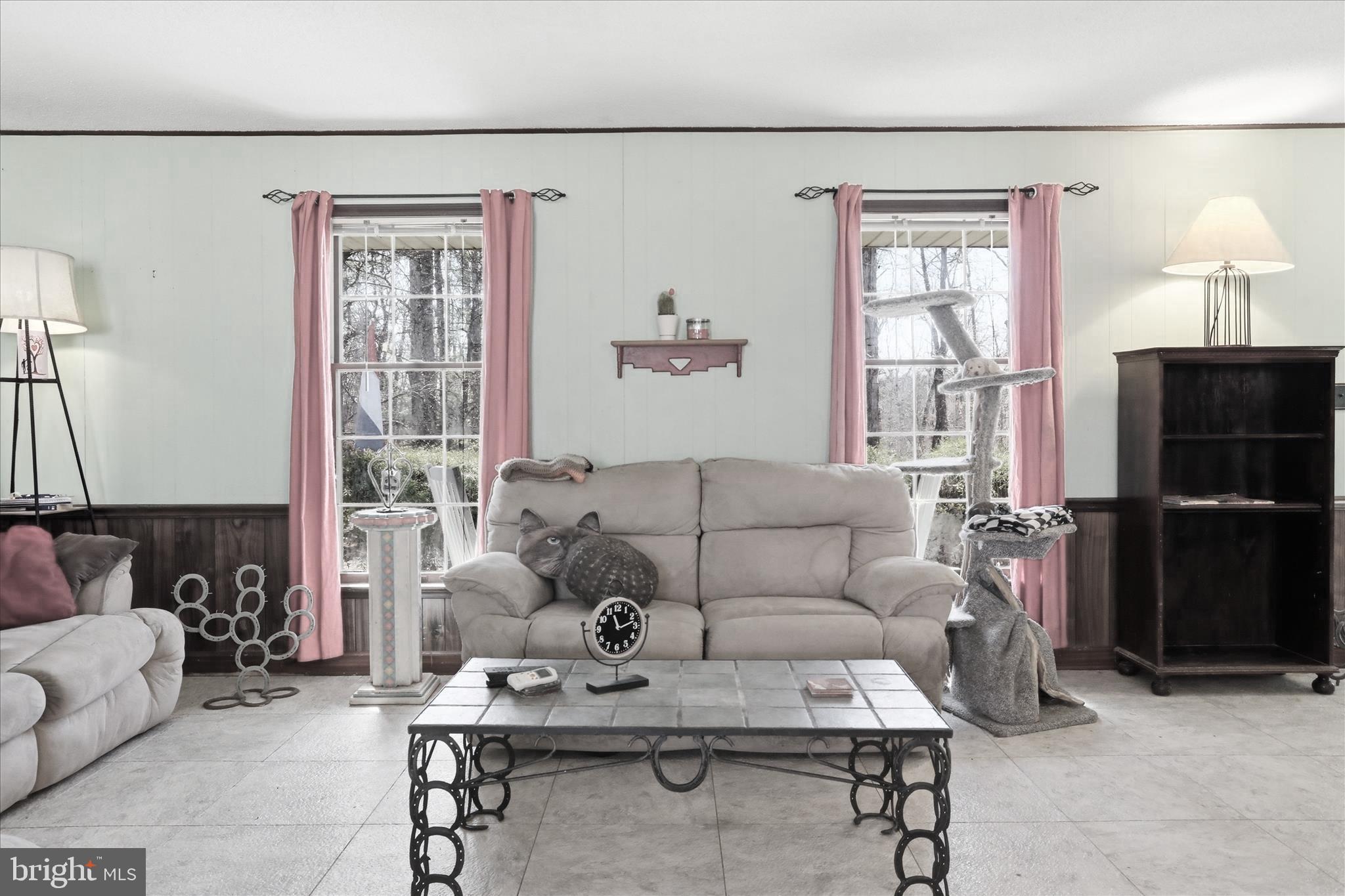 ARCADIA WOODS - Residential