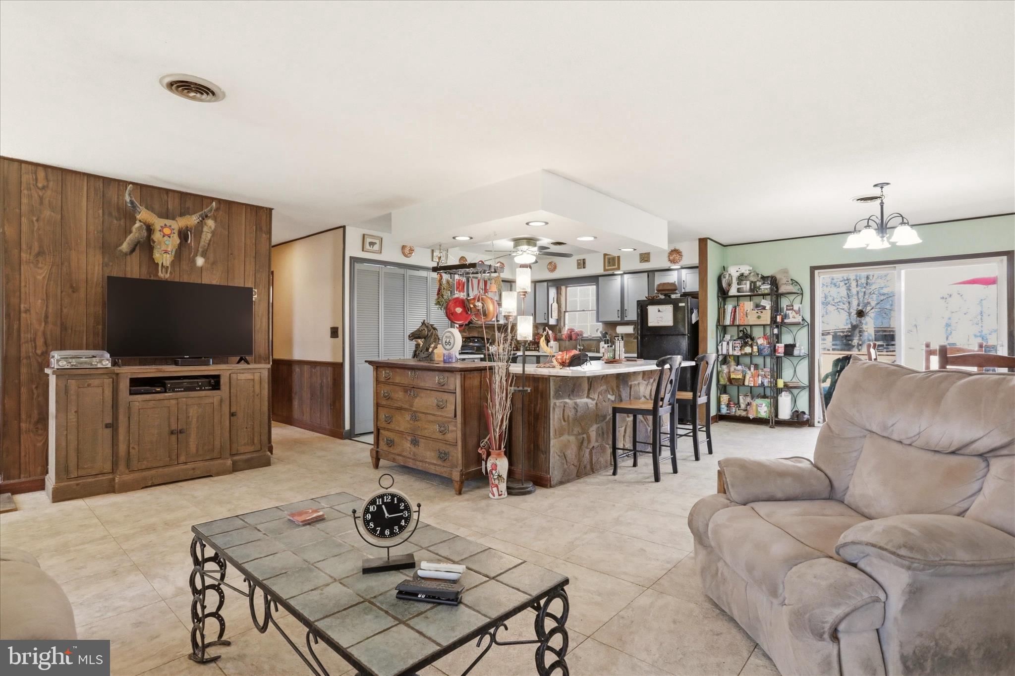 ARCADIA WOODS - Residential