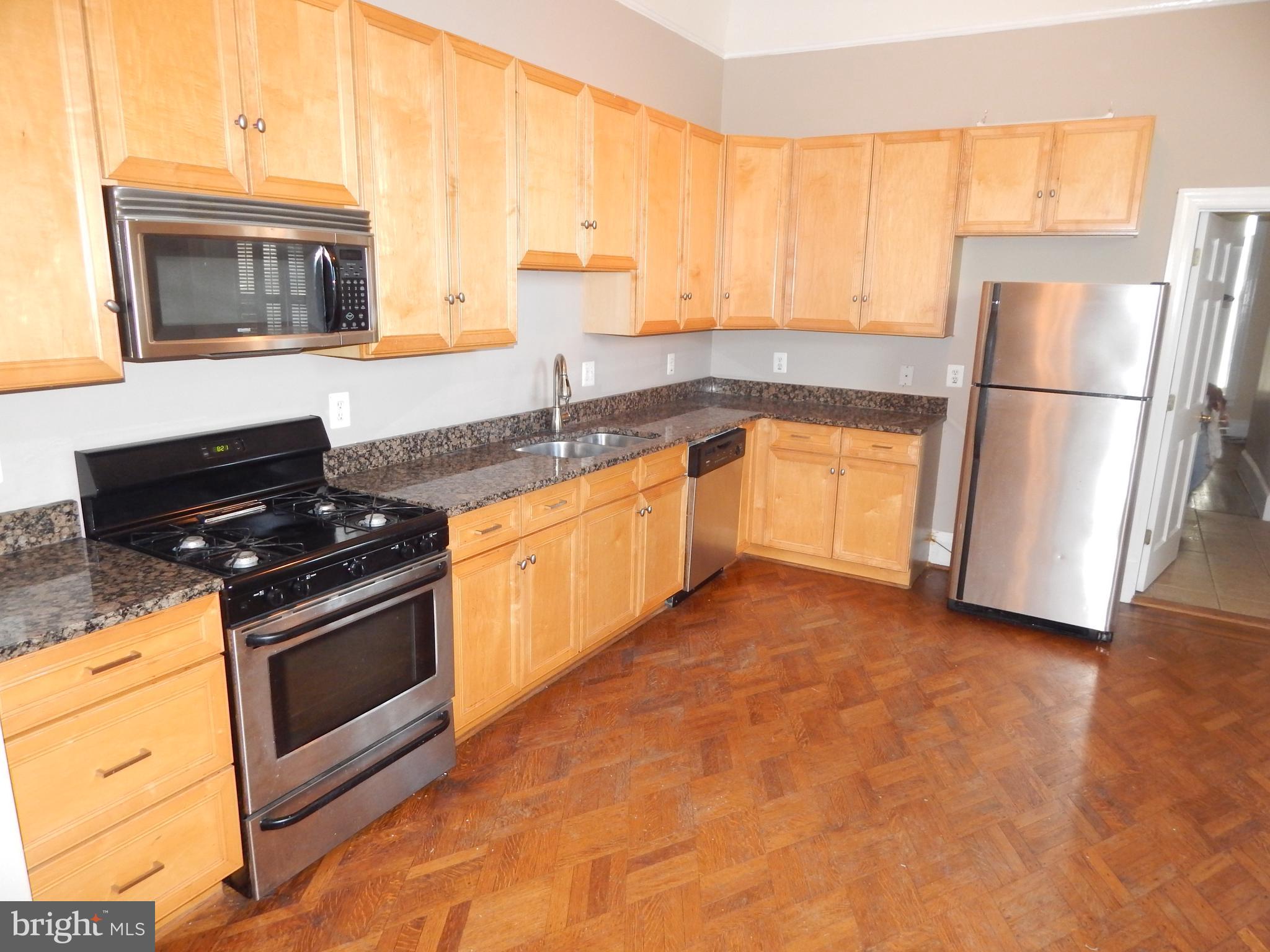 BOLTON HILL HISTORIC DISTRICT - Residential Income