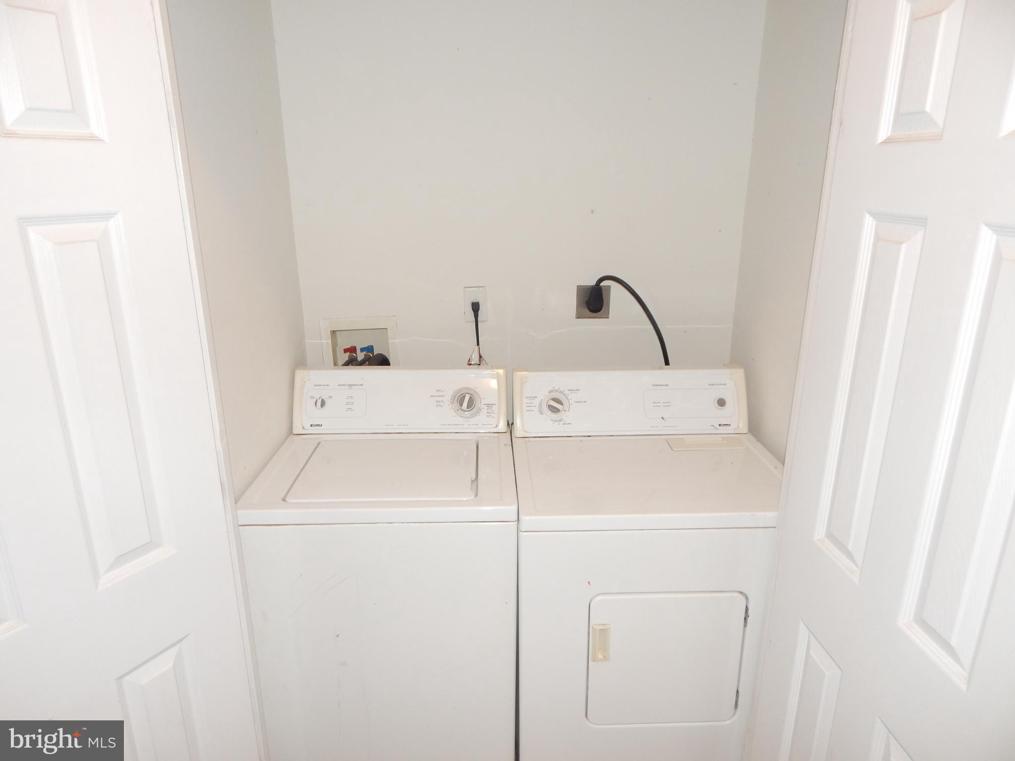 BOLTON HILL HISTORIC DISTRICT - Residential Income