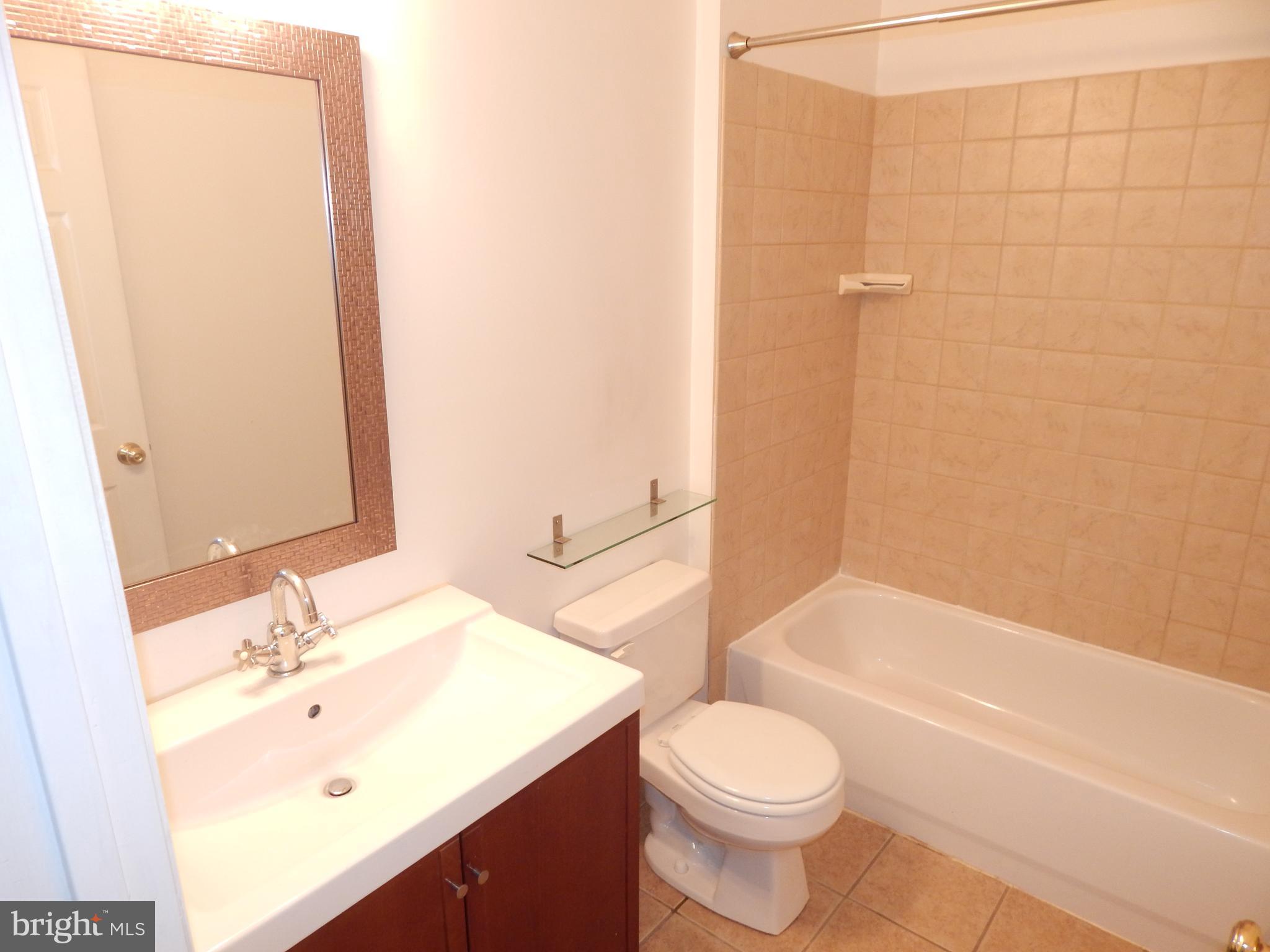 BOLTON HILL HISTORIC DISTRICT - Residential Income