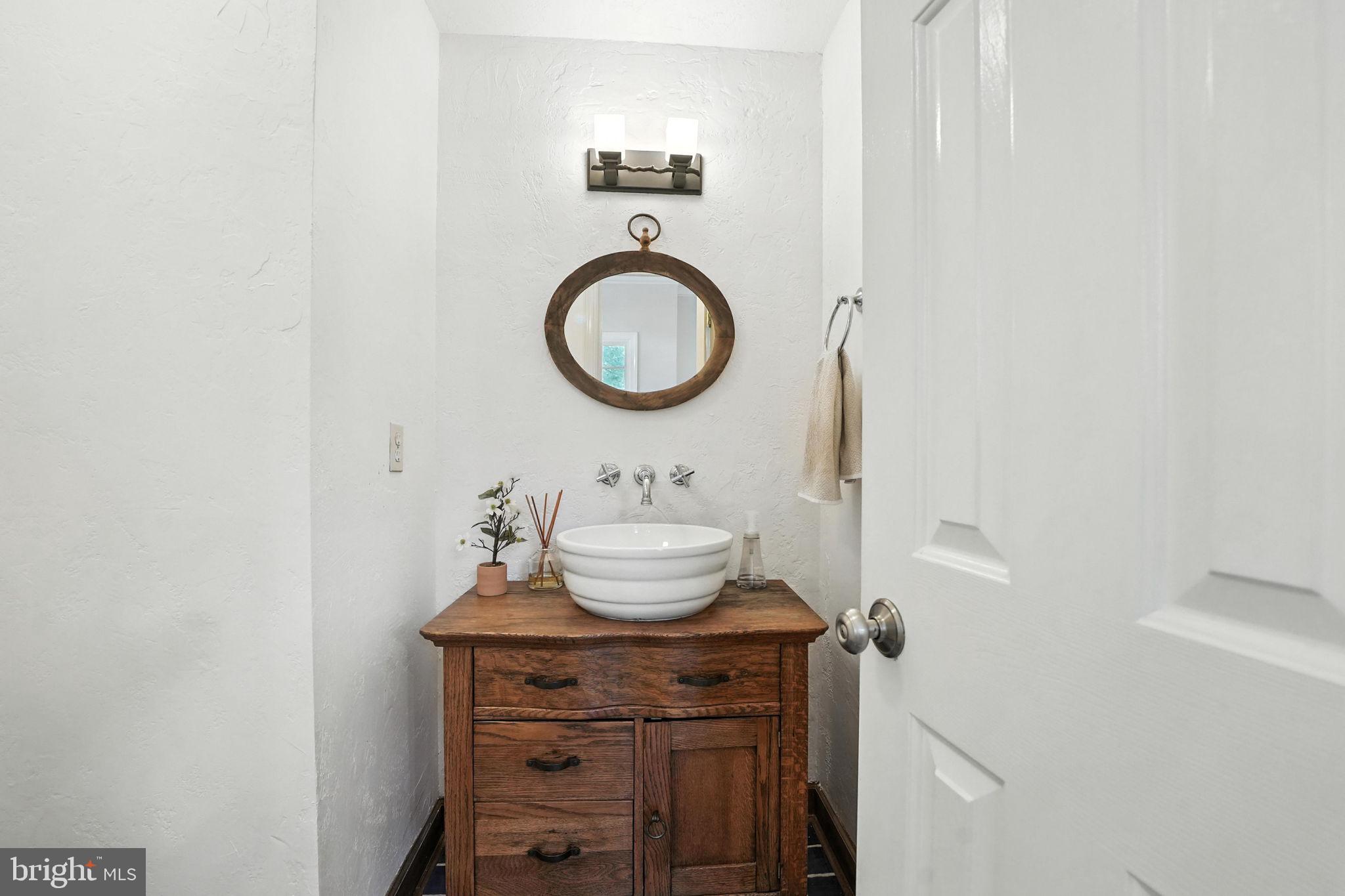7576 CHRISLAND COVE