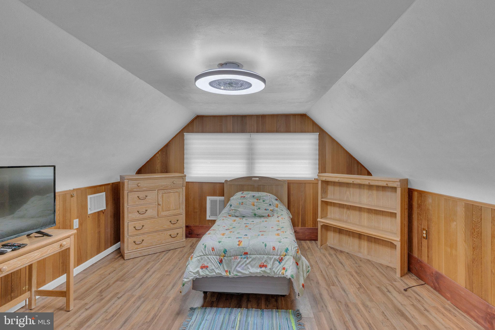 KENWOOD - Residential