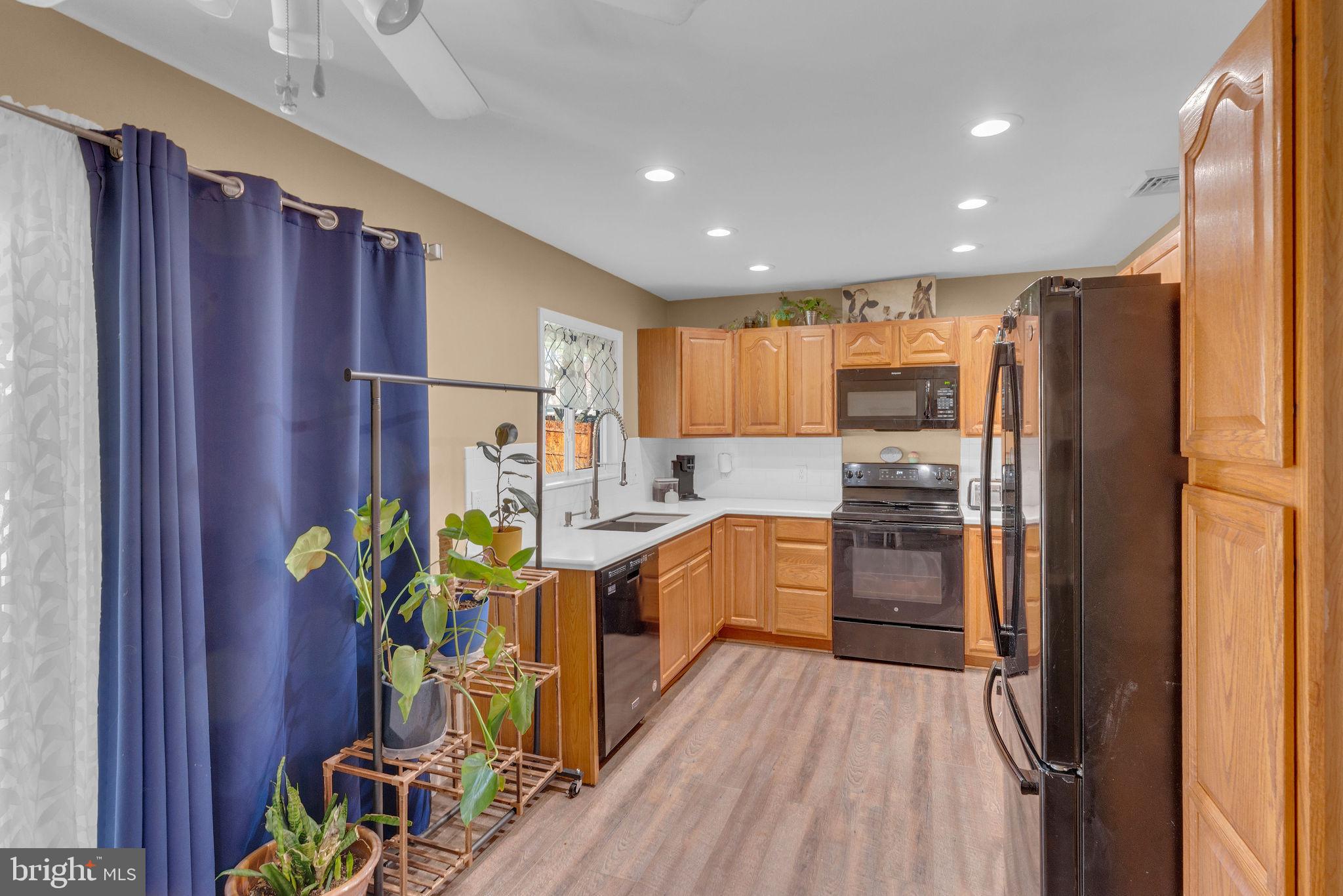 KENWOOD - Residential