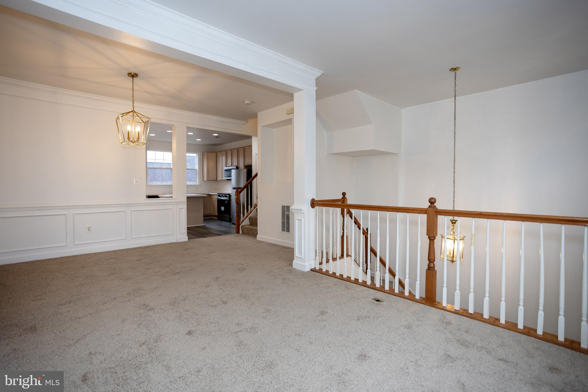 BLOOMS MILL - Residential Lease