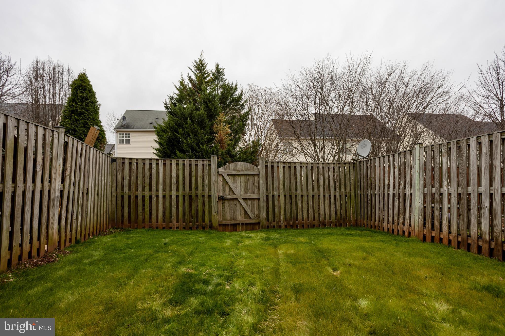 BLOOMS MILL - Residential Lease