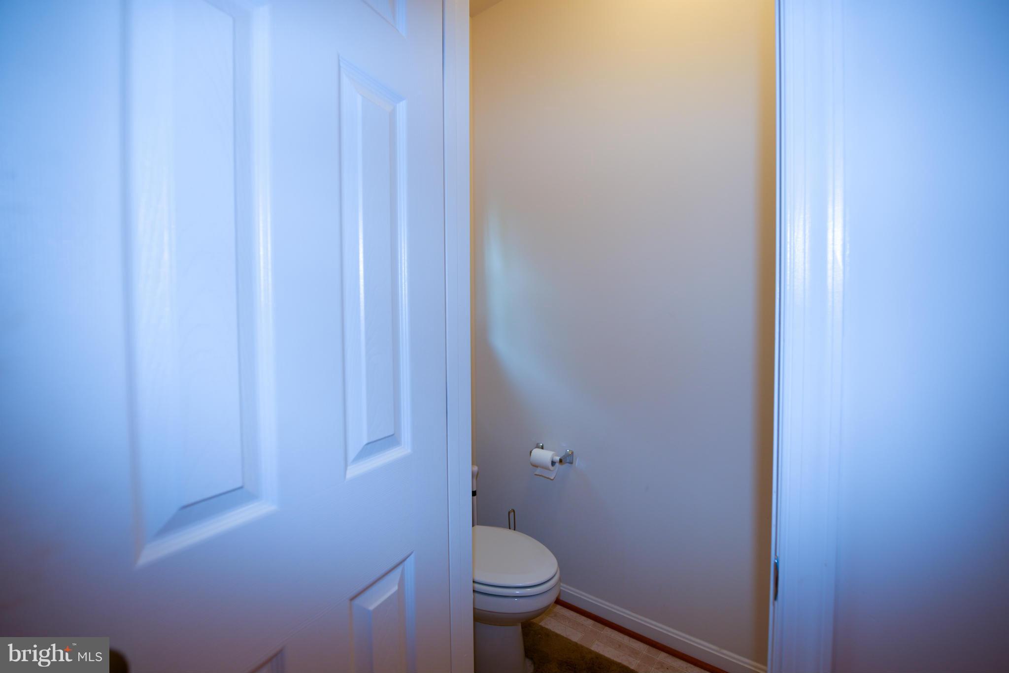 EVERETTE ESTATES - Residential Lease