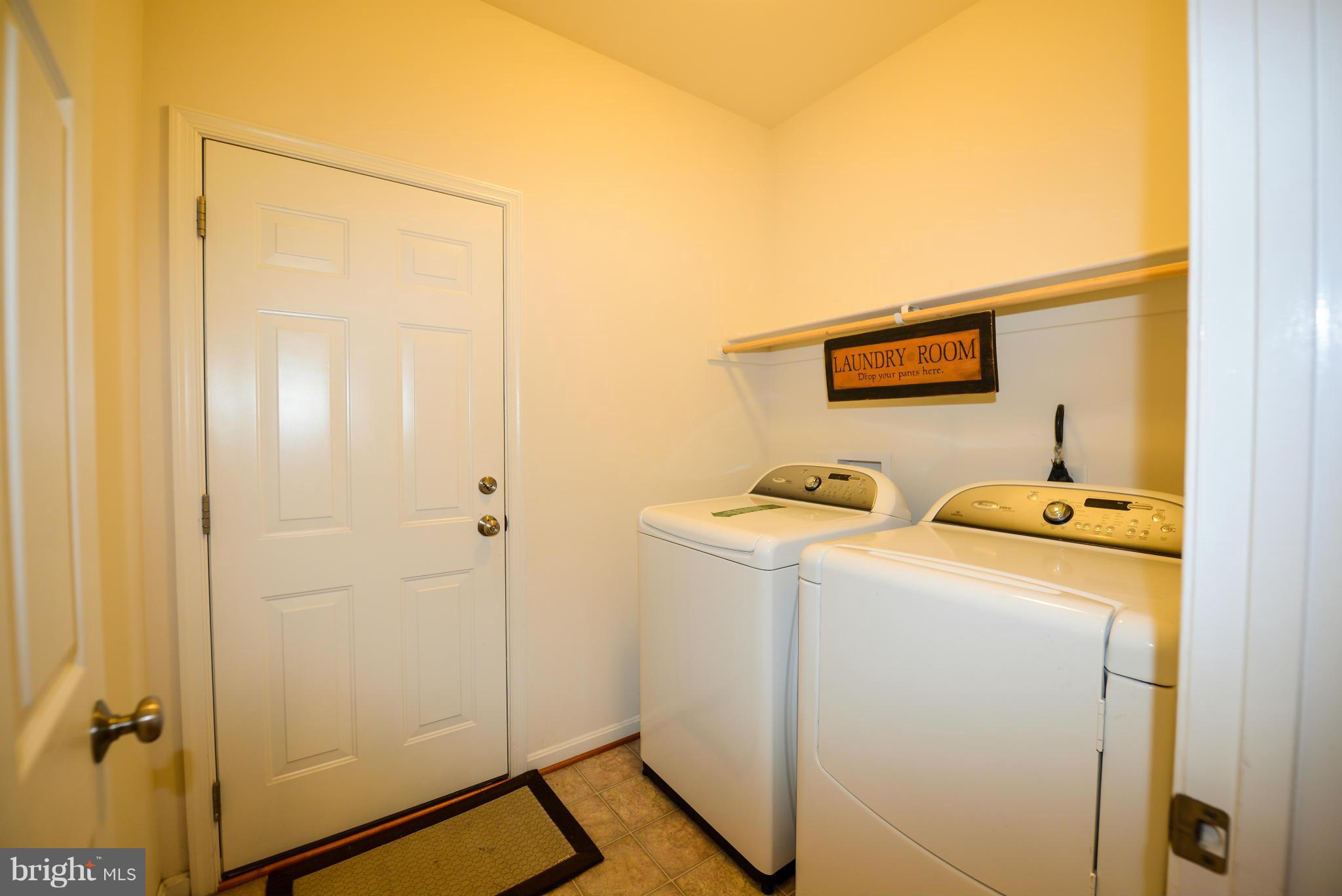 EVERETTE ESTATES - Residential Lease