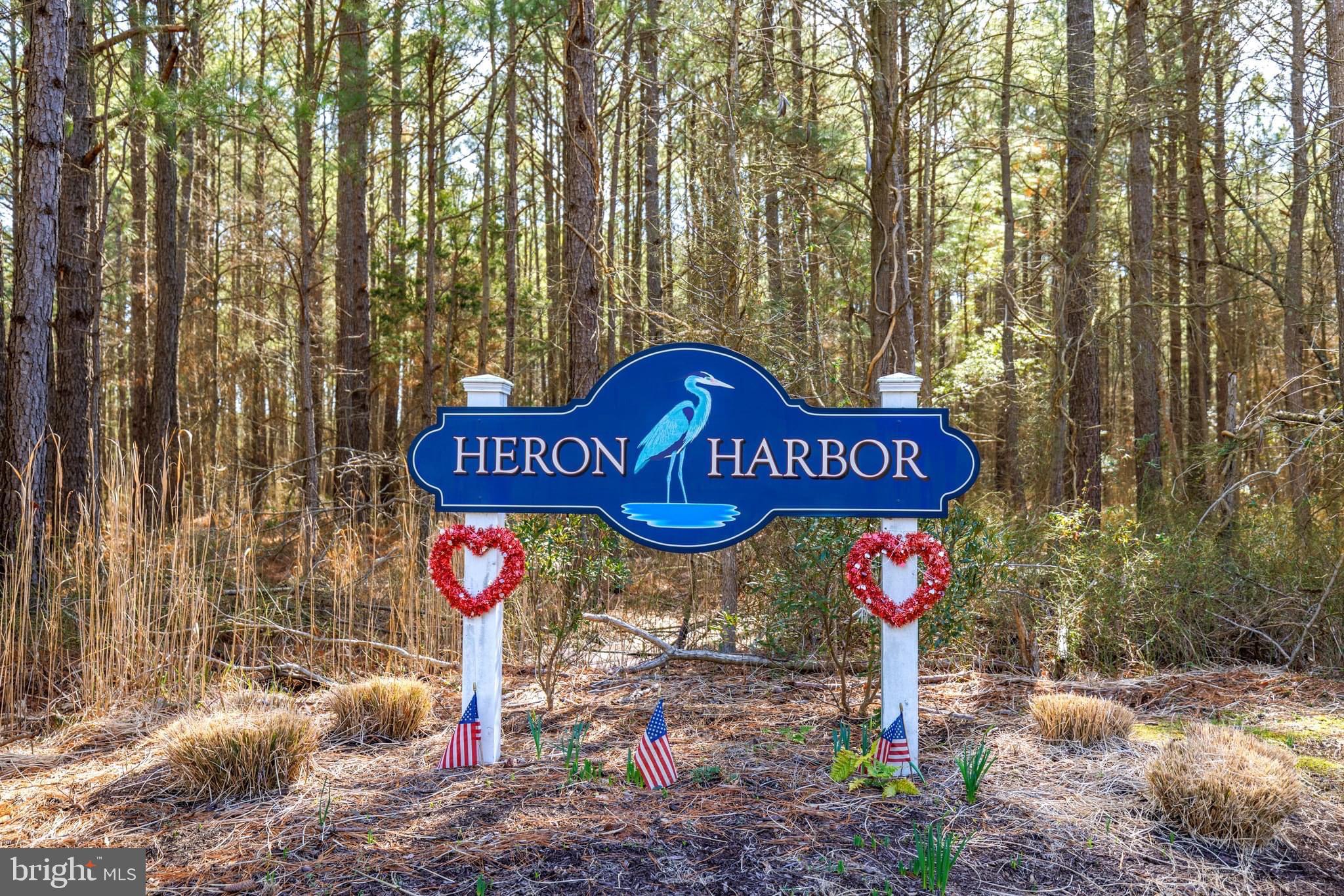 5223 HERON ROAD