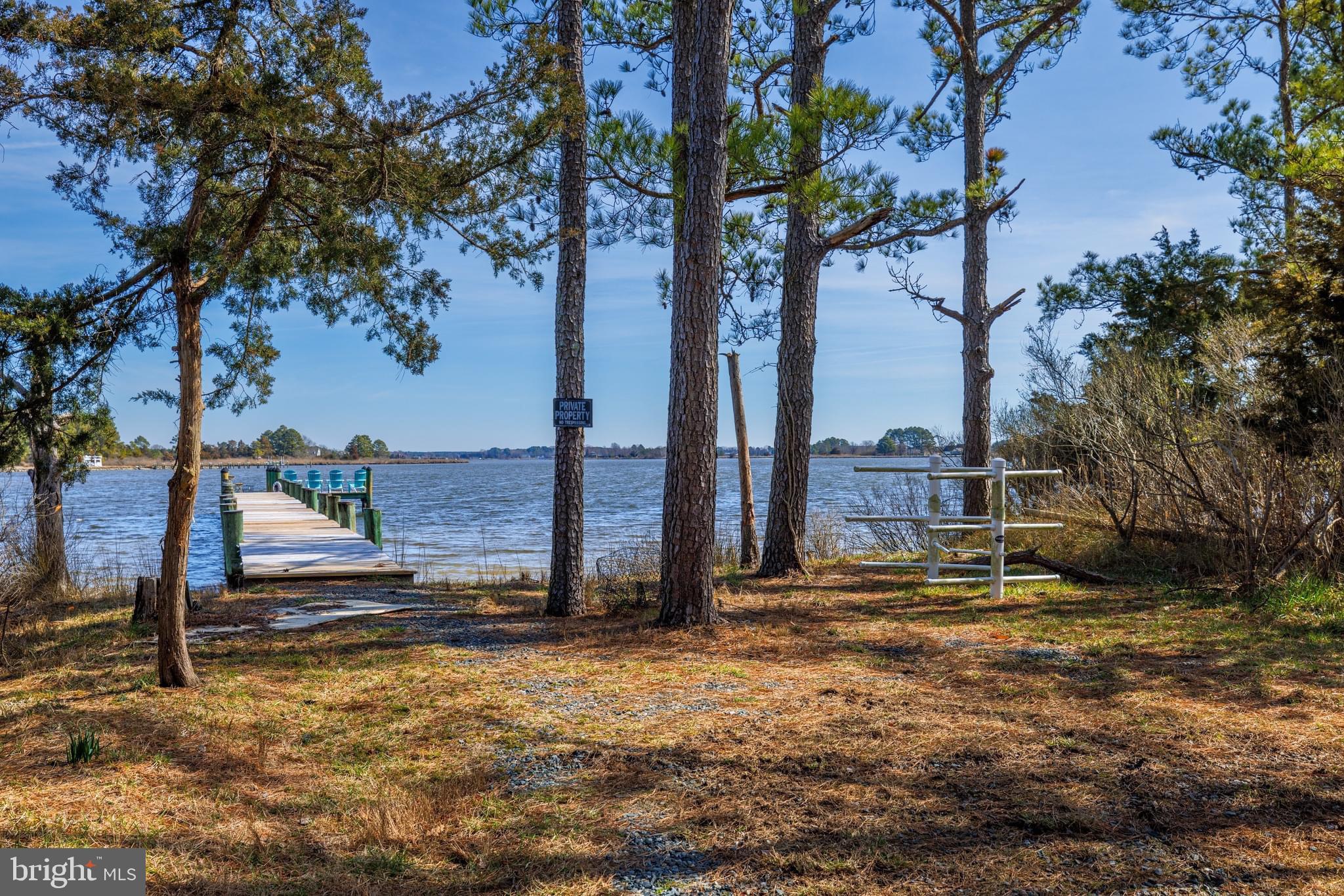 5223 HERON ROAD