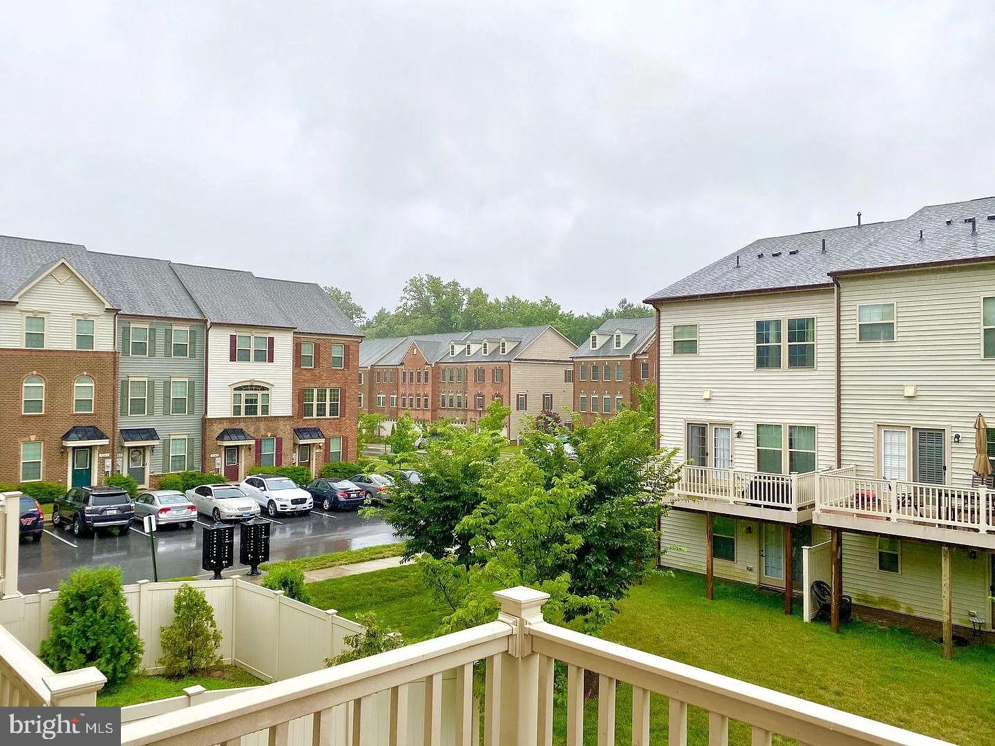 PARKSIDE - Residential