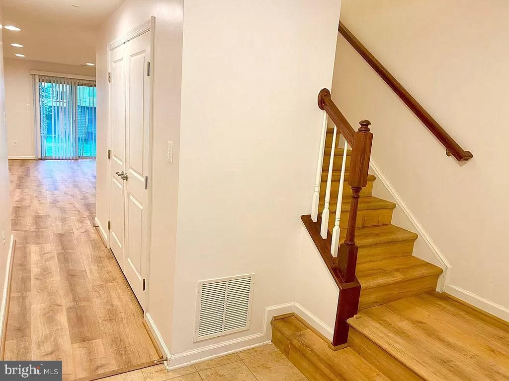 PARKSIDE - Residential