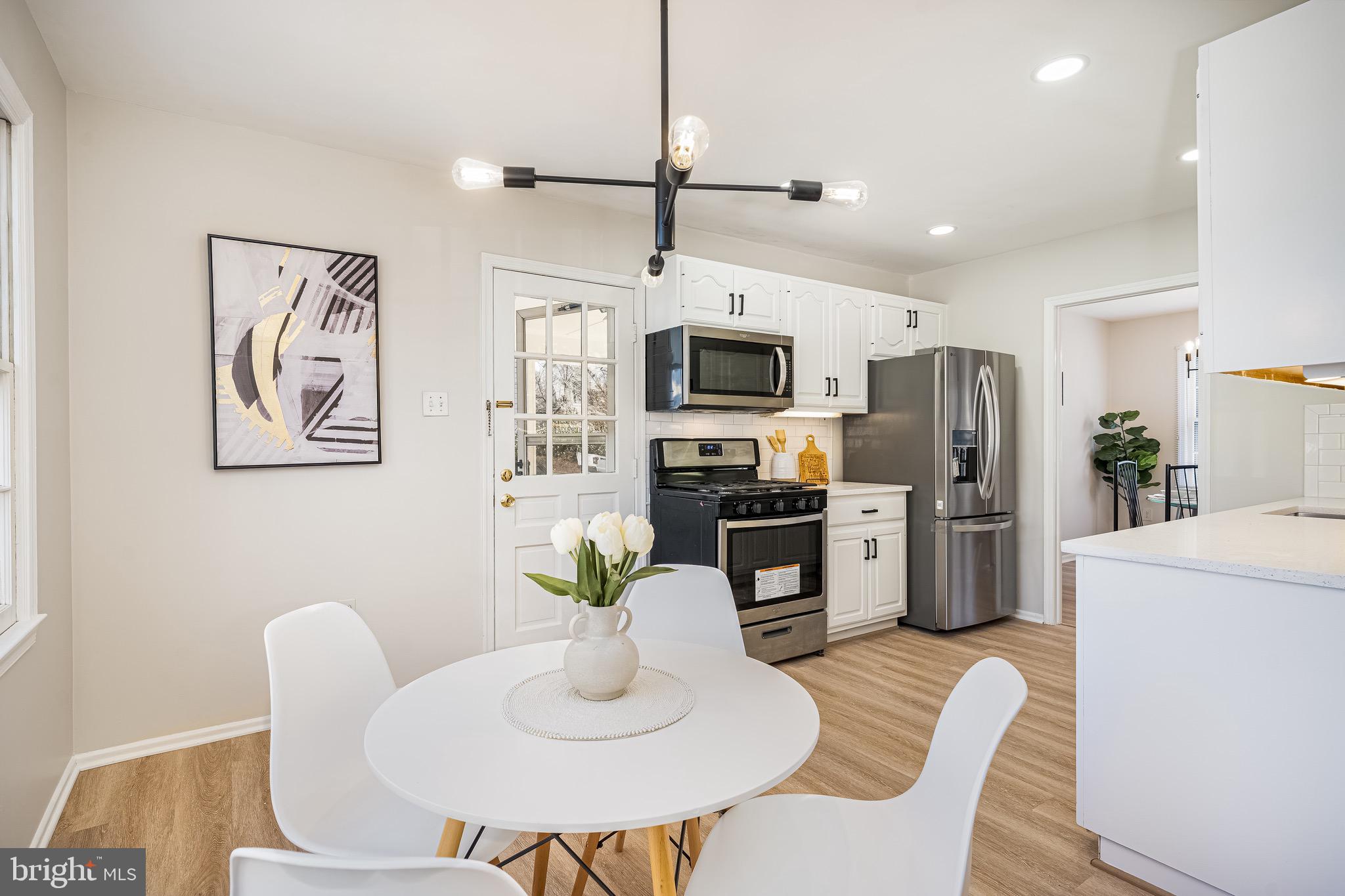 ROCKSHIRE - Residential