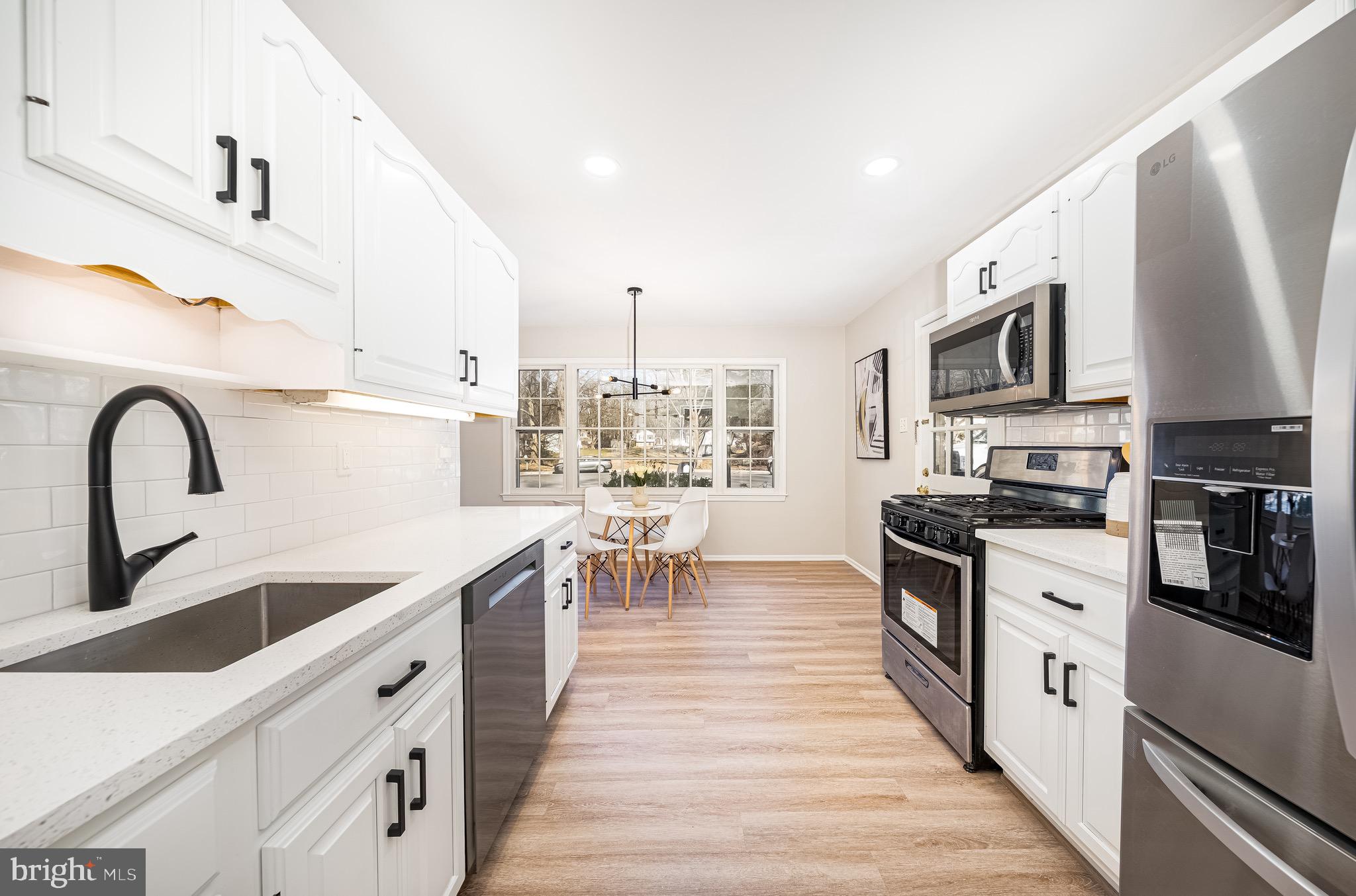 ROCKSHIRE - Residential