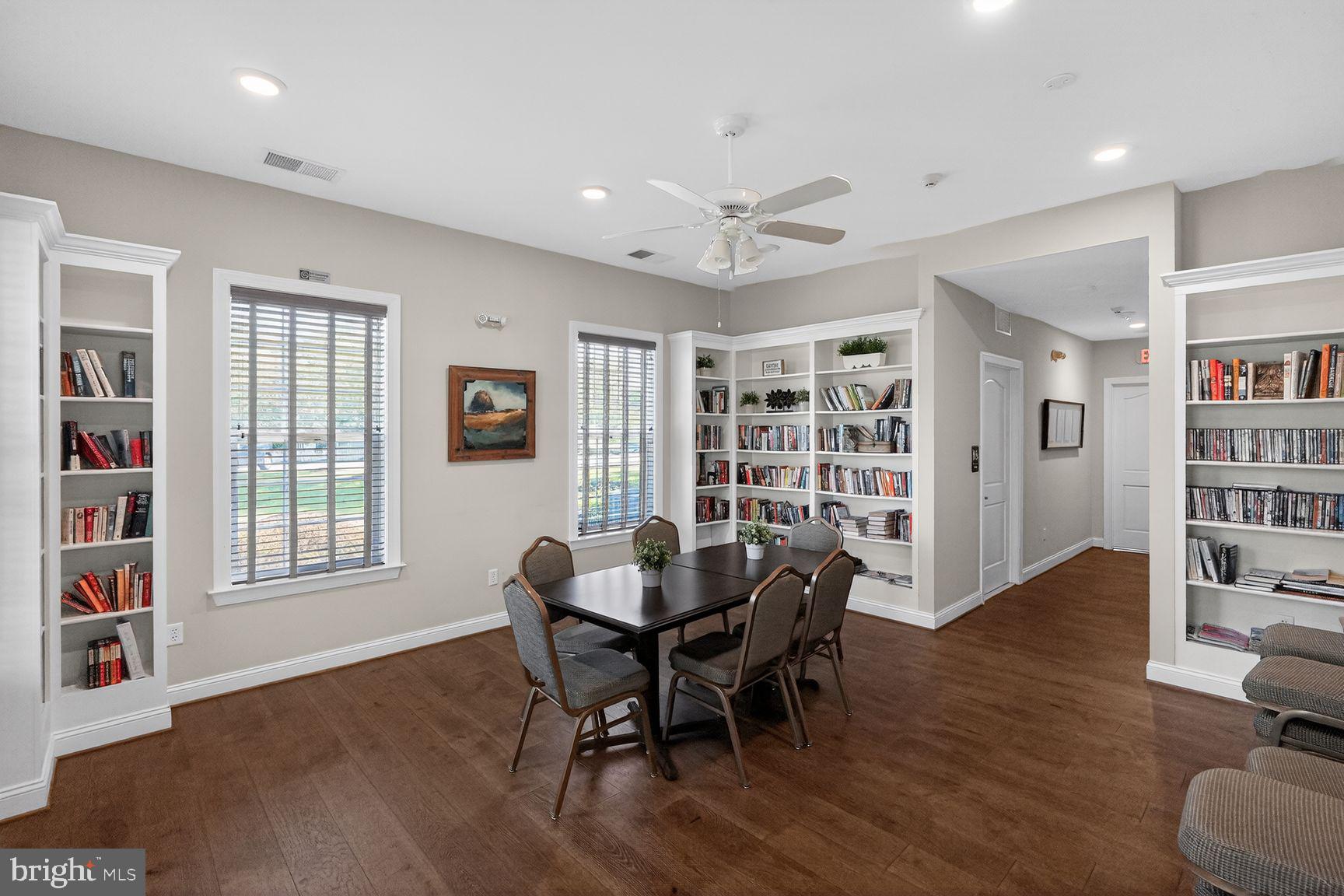WALDEN WOODS - Residential