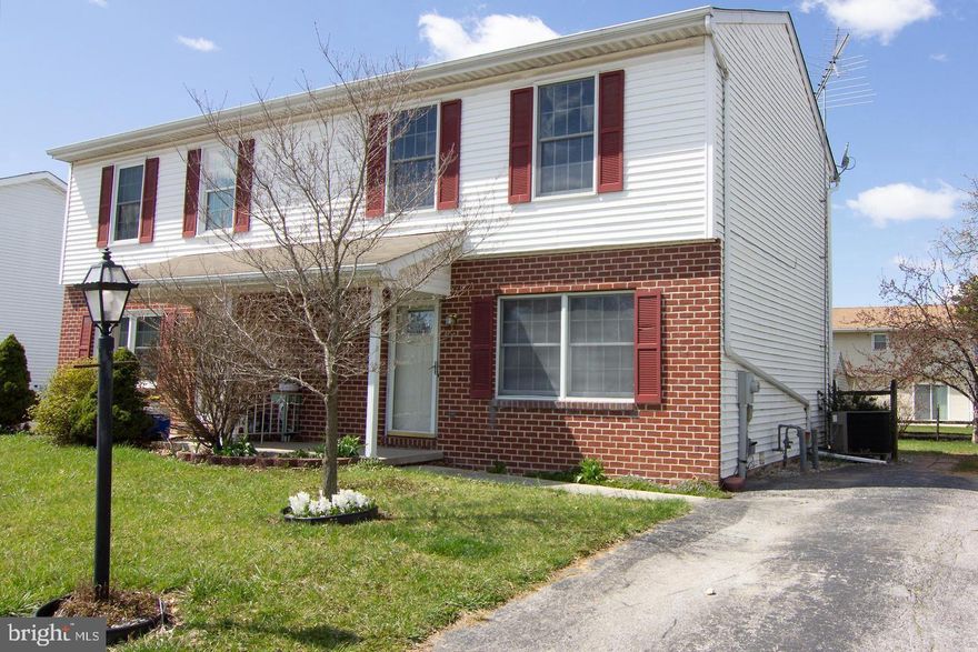 Great 2 bed/1.5 bath townhome for rent in Littlestown. Finished basement. 12 month lease agreement, no pets and no smoking.