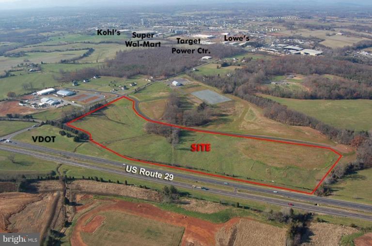 BRAGGS CORNER - Land