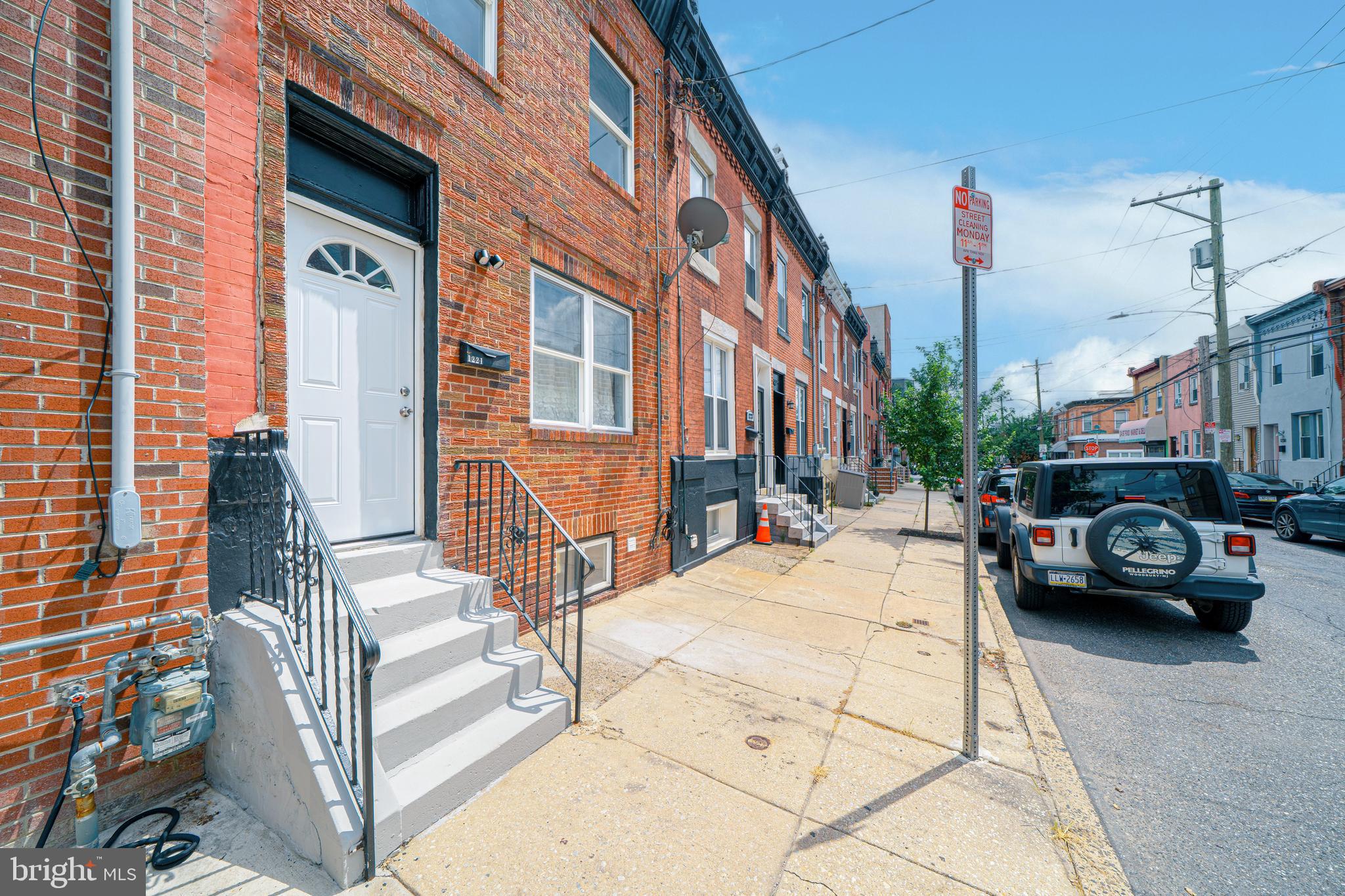 POINT BREEZE - Residential