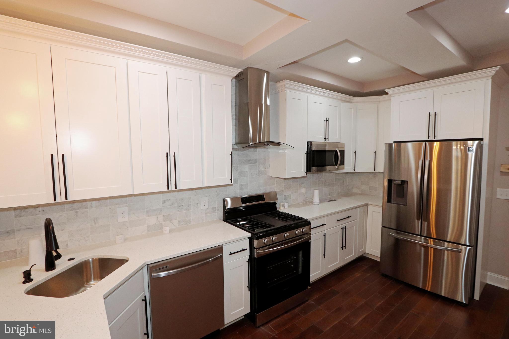 FRANKLIN SQUARE HISTORIC DISTRICT - Residential