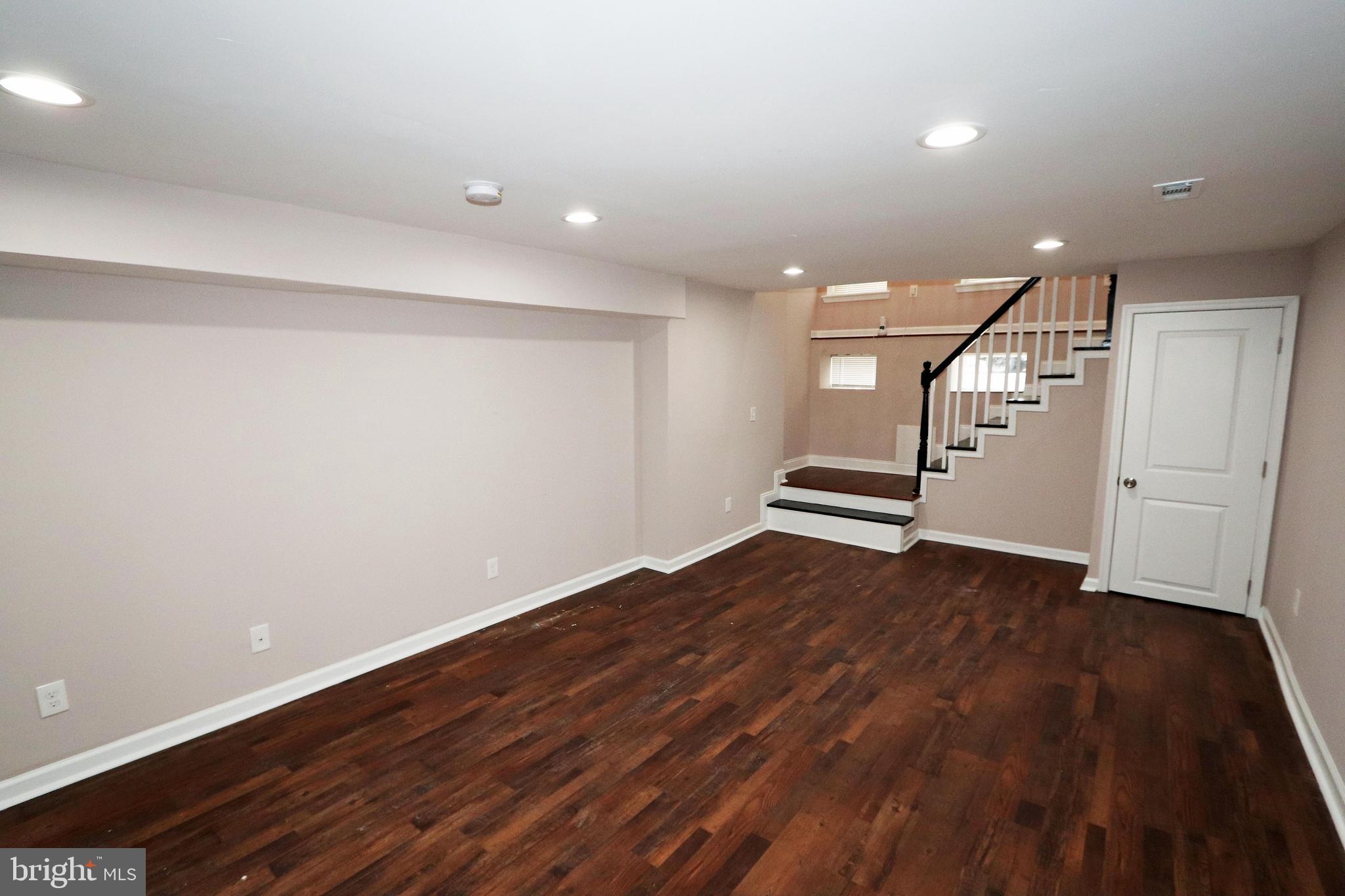 FRANKLIN SQUARE HISTORIC DISTRICT - Residential