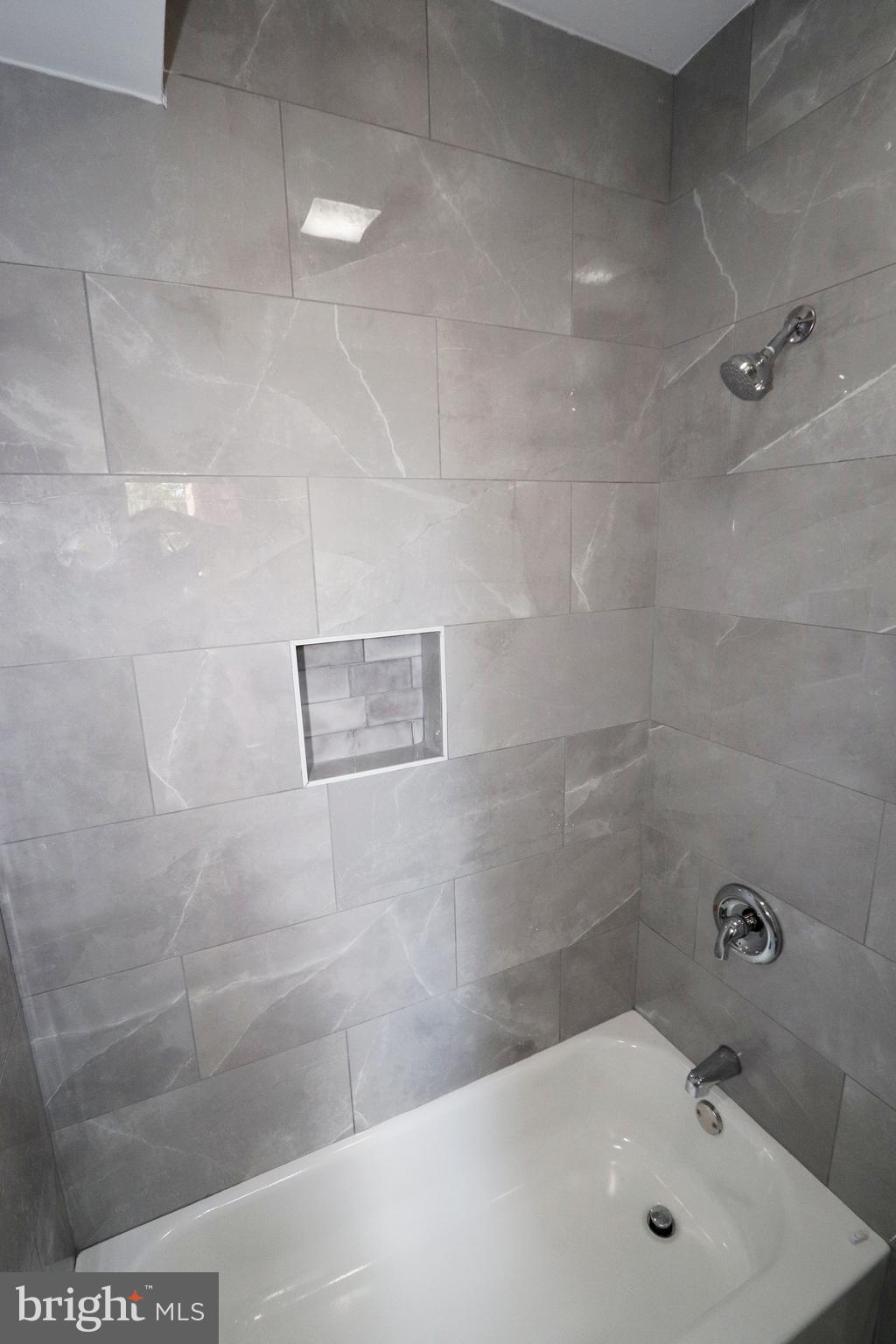 FRANKLIN SQUARE HISTORIC DISTRICT - Residential