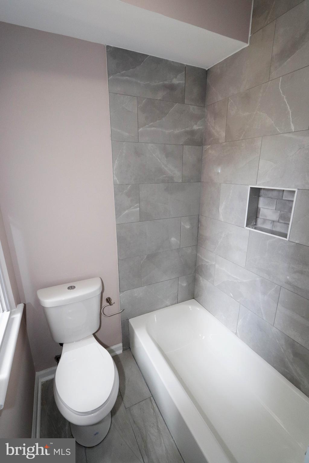 FRANKLIN SQUARE HISTORIC DISTRICT - Residential