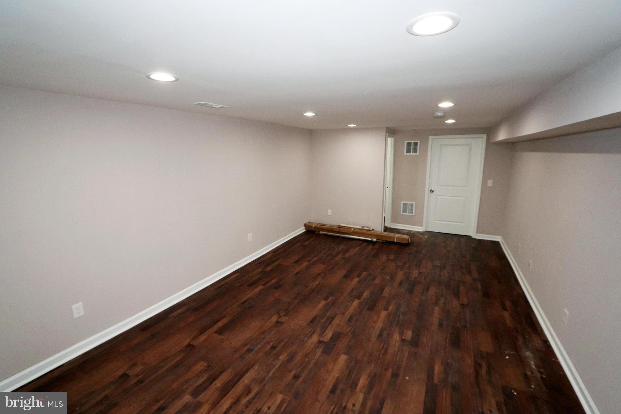 FRANKLIN SQUARE HISTORIC DISTRICT - Residential