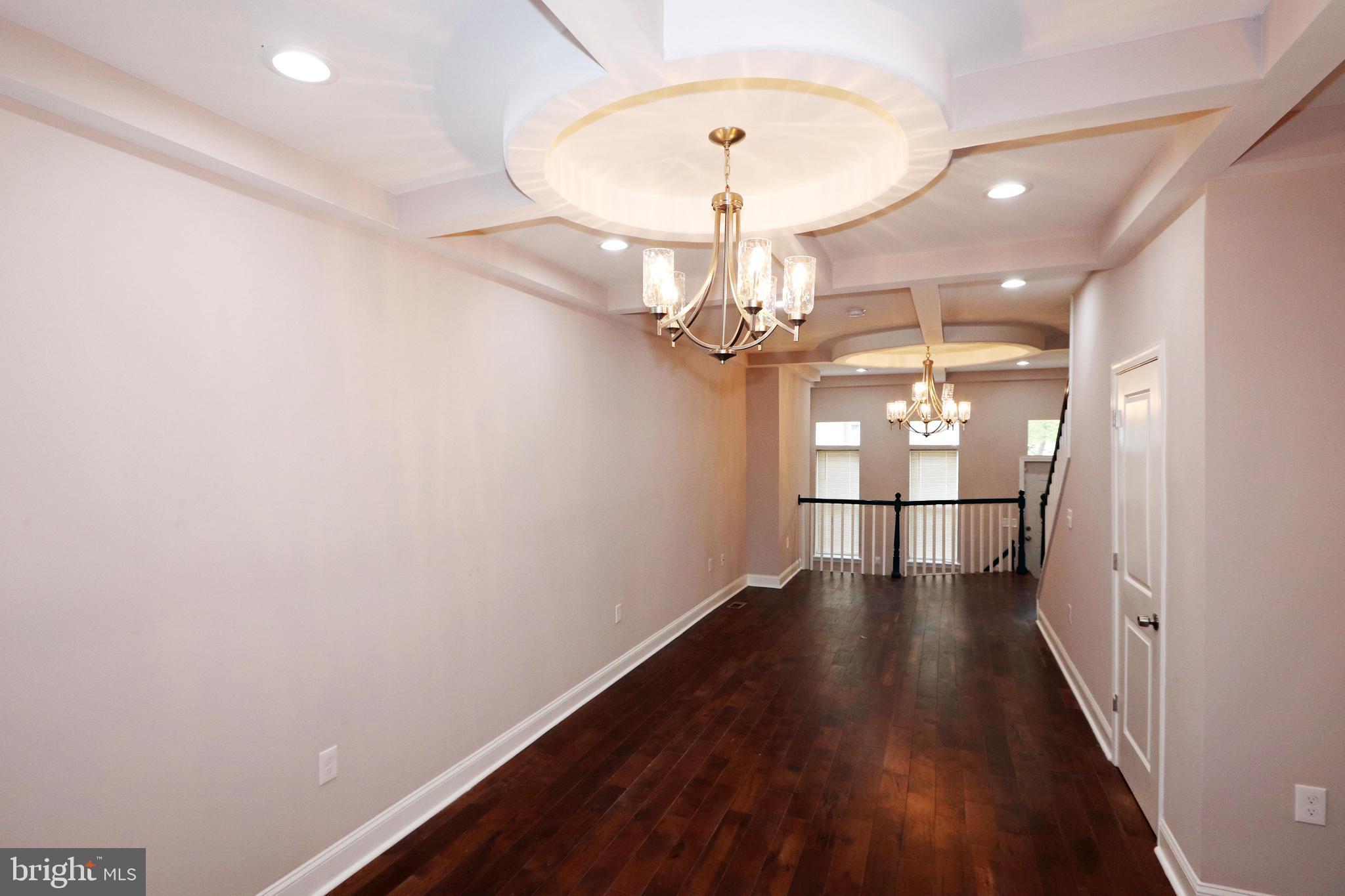 FRANKLIN SQUARE HISTORIC DISTRICT - Residential